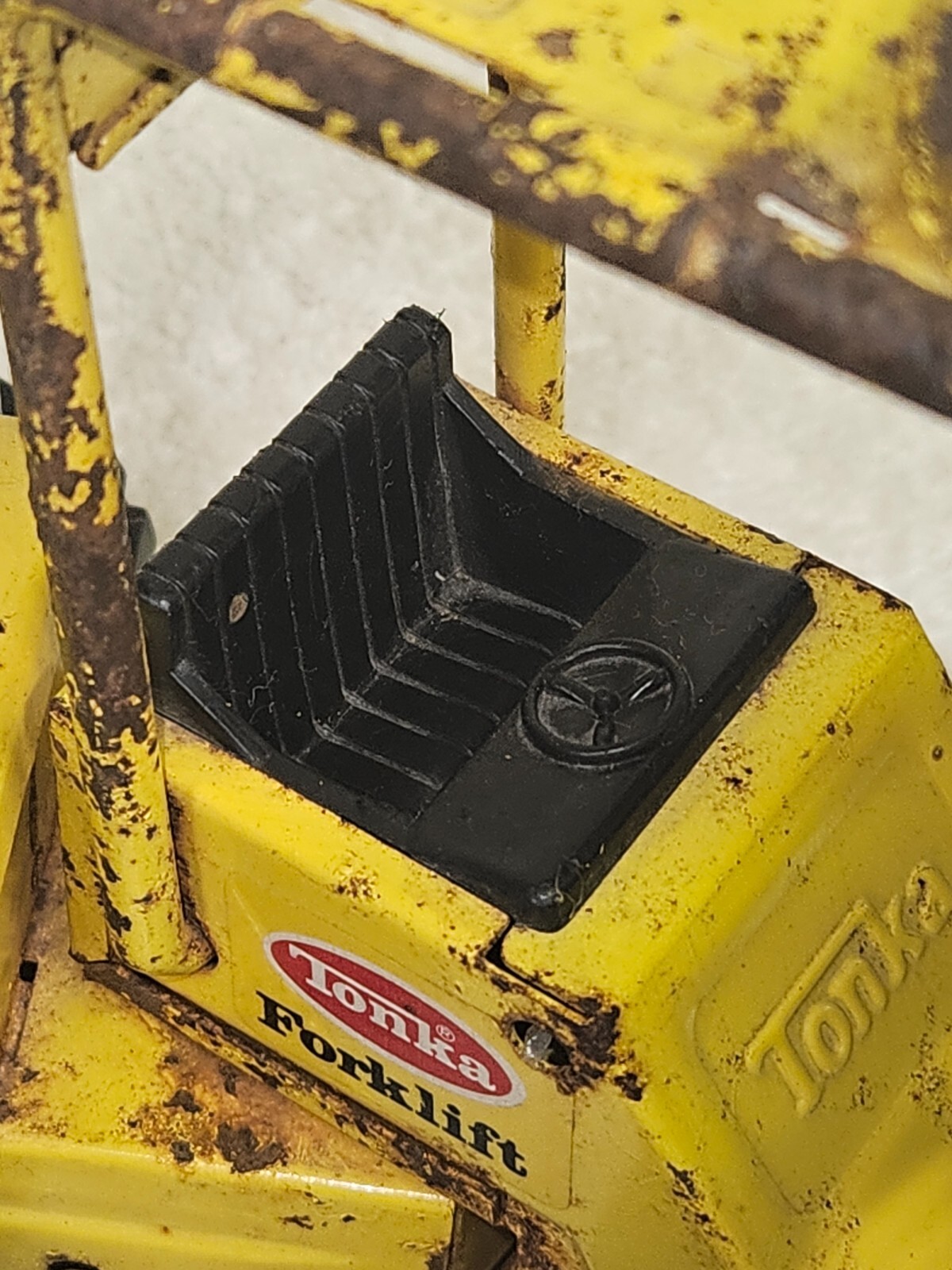 Tonka Forklift Truck # 52900 • XR-101 • Pressed Steel Metal Toy • 1970s Vintage