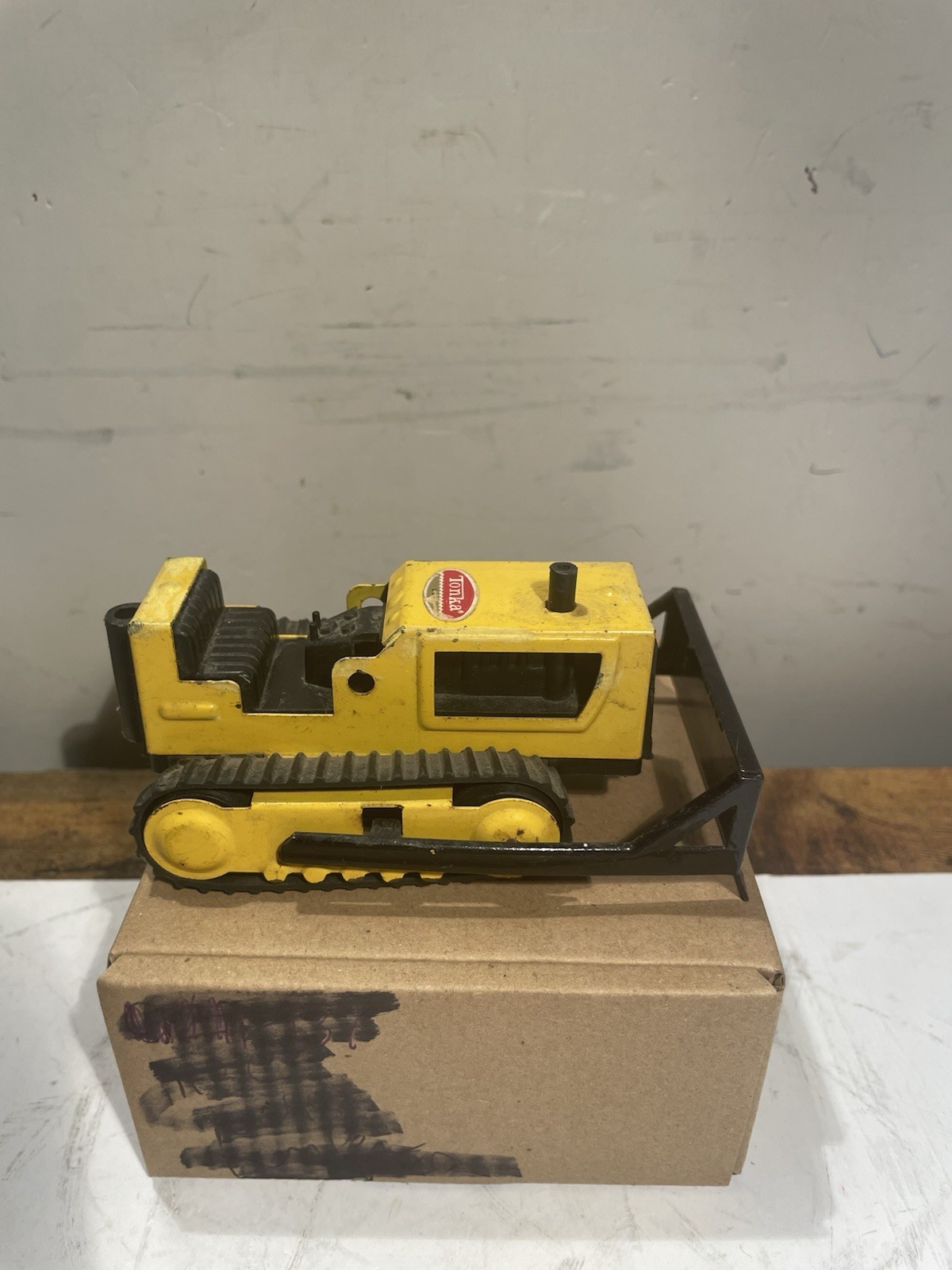 Vtg Tonka Diecast Mini Toy Bulldozer Model 495 1980s Yellow 12