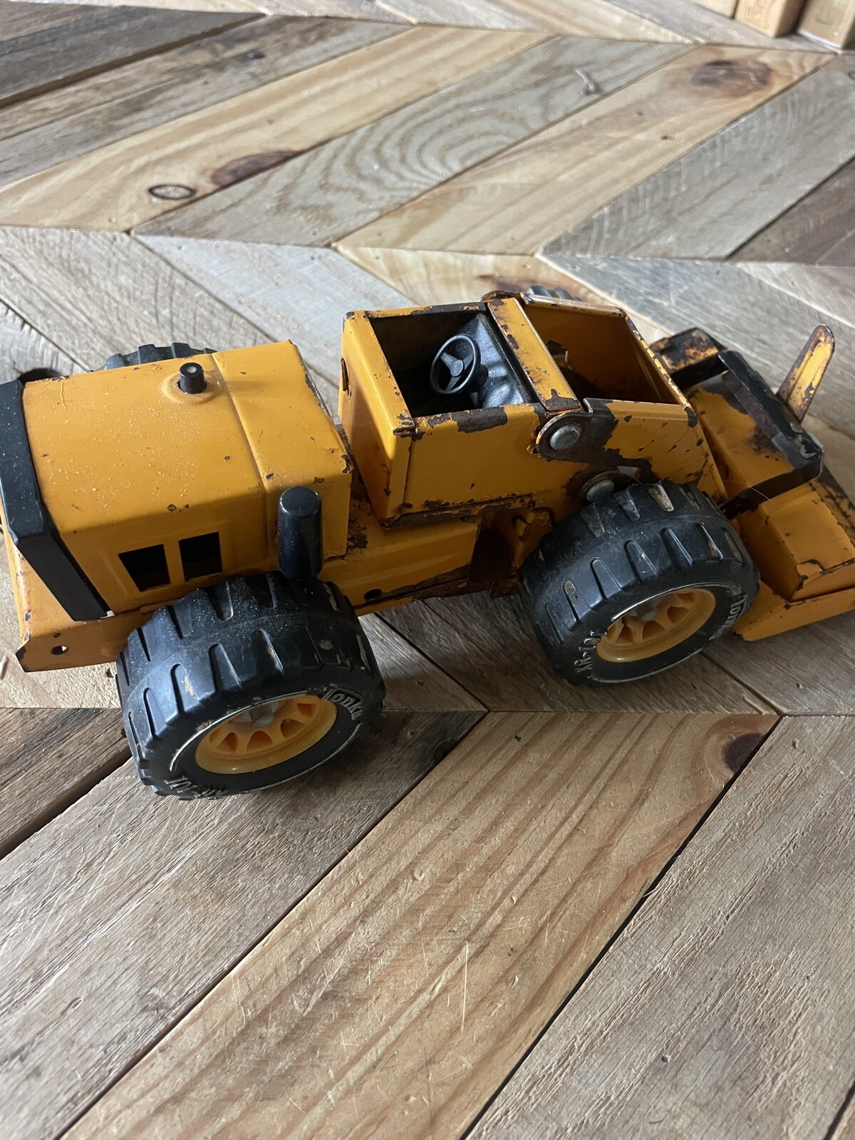 Vintage 70’s Tonka Front End Loader Pressed Steel XR-101 Tires Made In USA