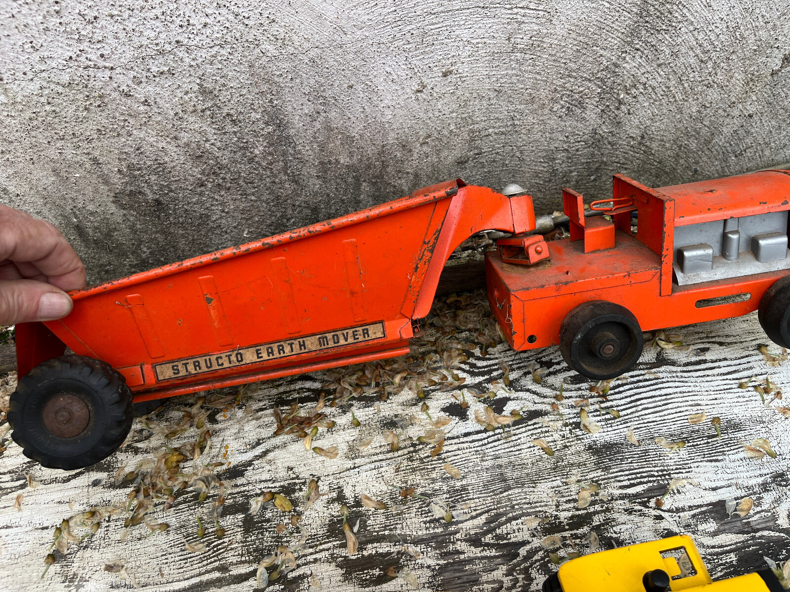 lot of 2 Structo & Tonka pressed steel Scraper Tonka Mini Scraper Earth Mover