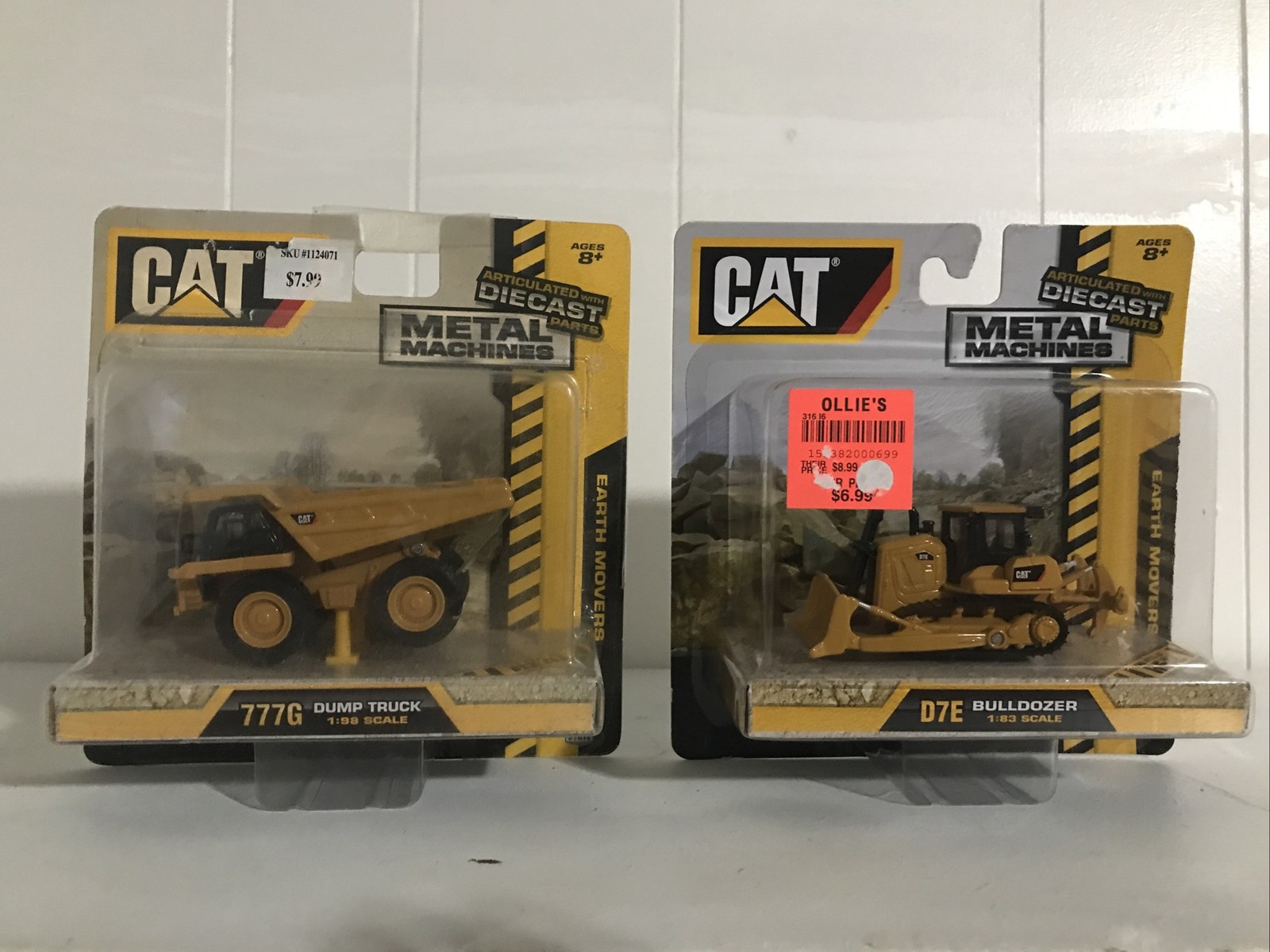 Two Diecast CAT Metal Machines Earth Movers (777G Dump Truck & D7E Bulldozer)