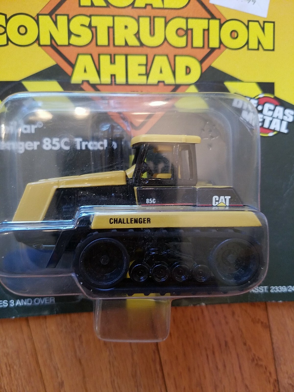 1995 Ertl Road Construction Ahead Caterpillar Challenger 85C Tractor Diecast