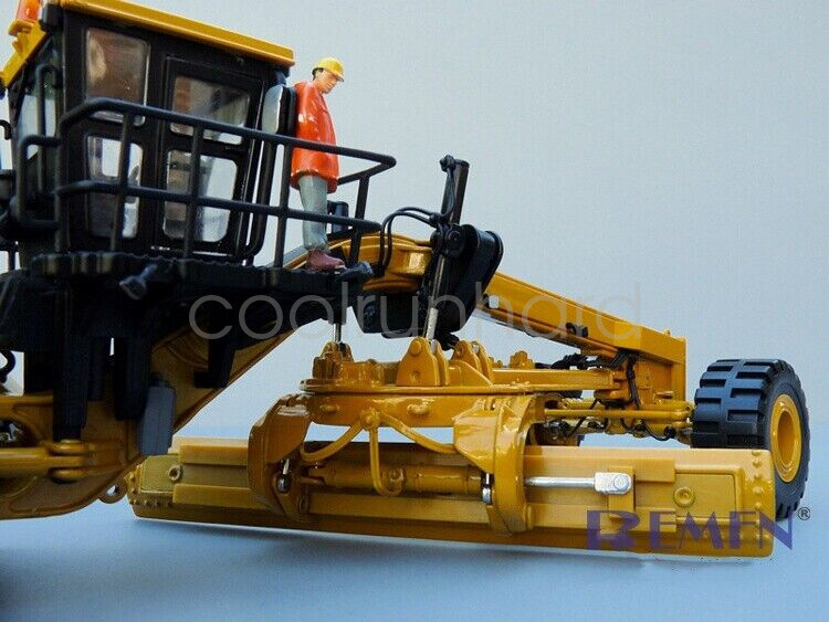 1:50 34CM DM 24M Motor Grader Construction Vehicles Machine Diecast Model