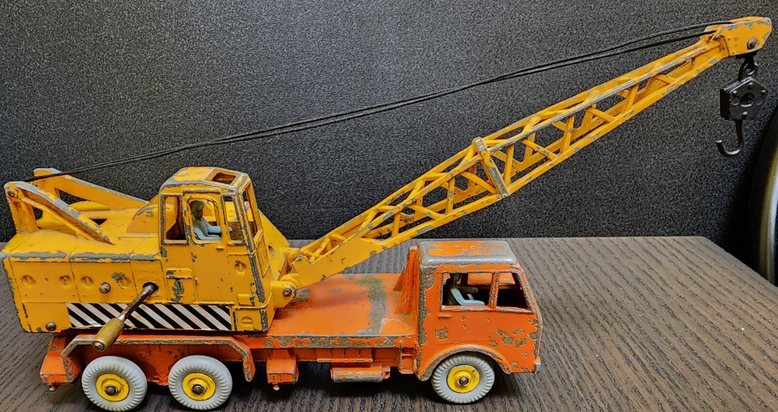 VINTAGE DINKY SUPERTOYS 20 TON LORRY-MOUNTED CRANE GERMAN #972 ENGLAND COMPLETE