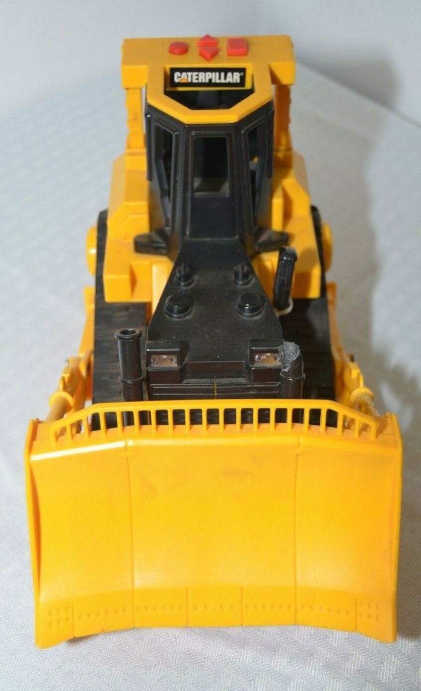 VTG Caterpillar CAT D9T Yellow Truck Model High Line Series