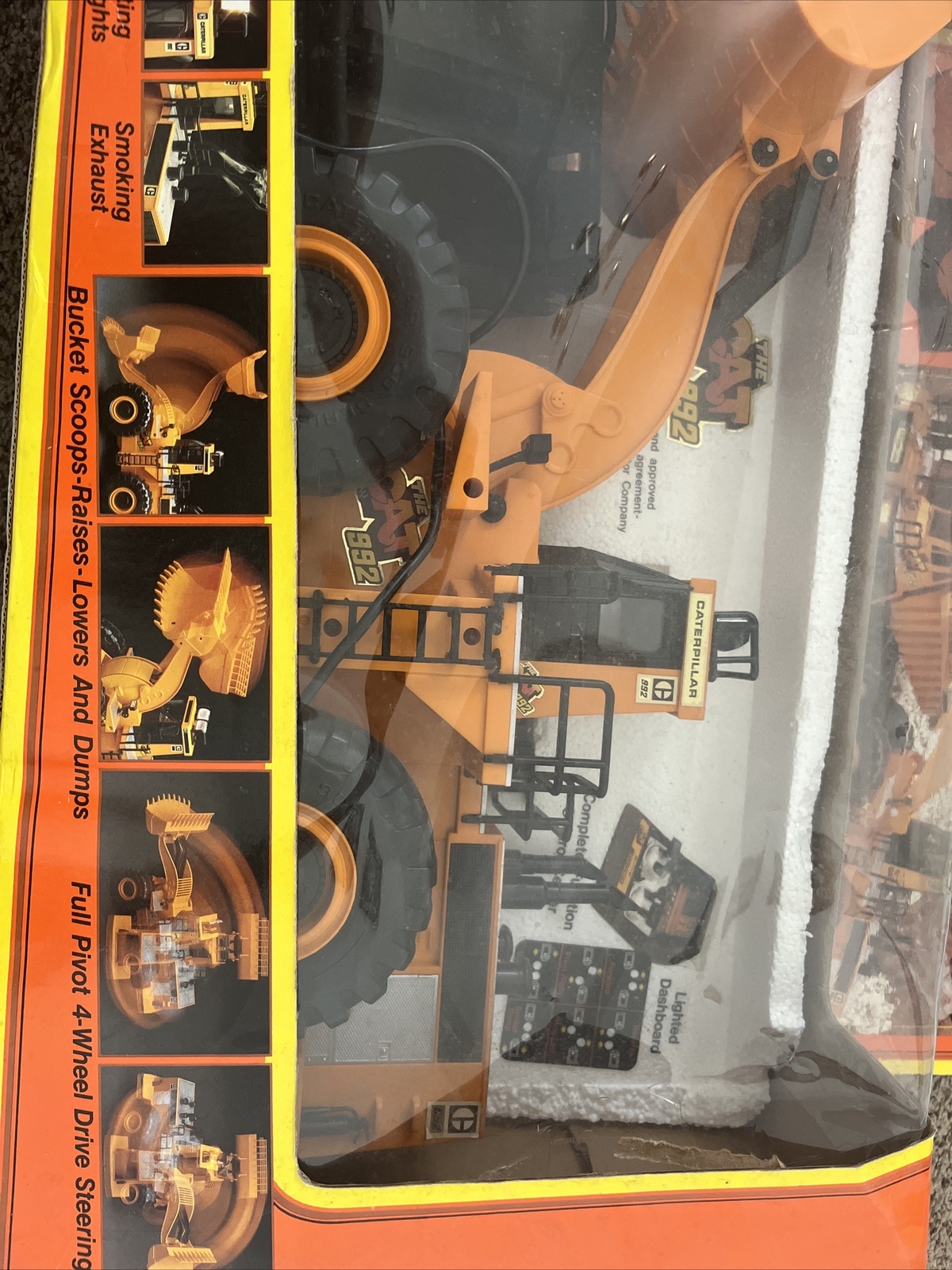 New Bright The Cat 992 Power Loader Tractor W Remote Vintage 1986, Never Used!