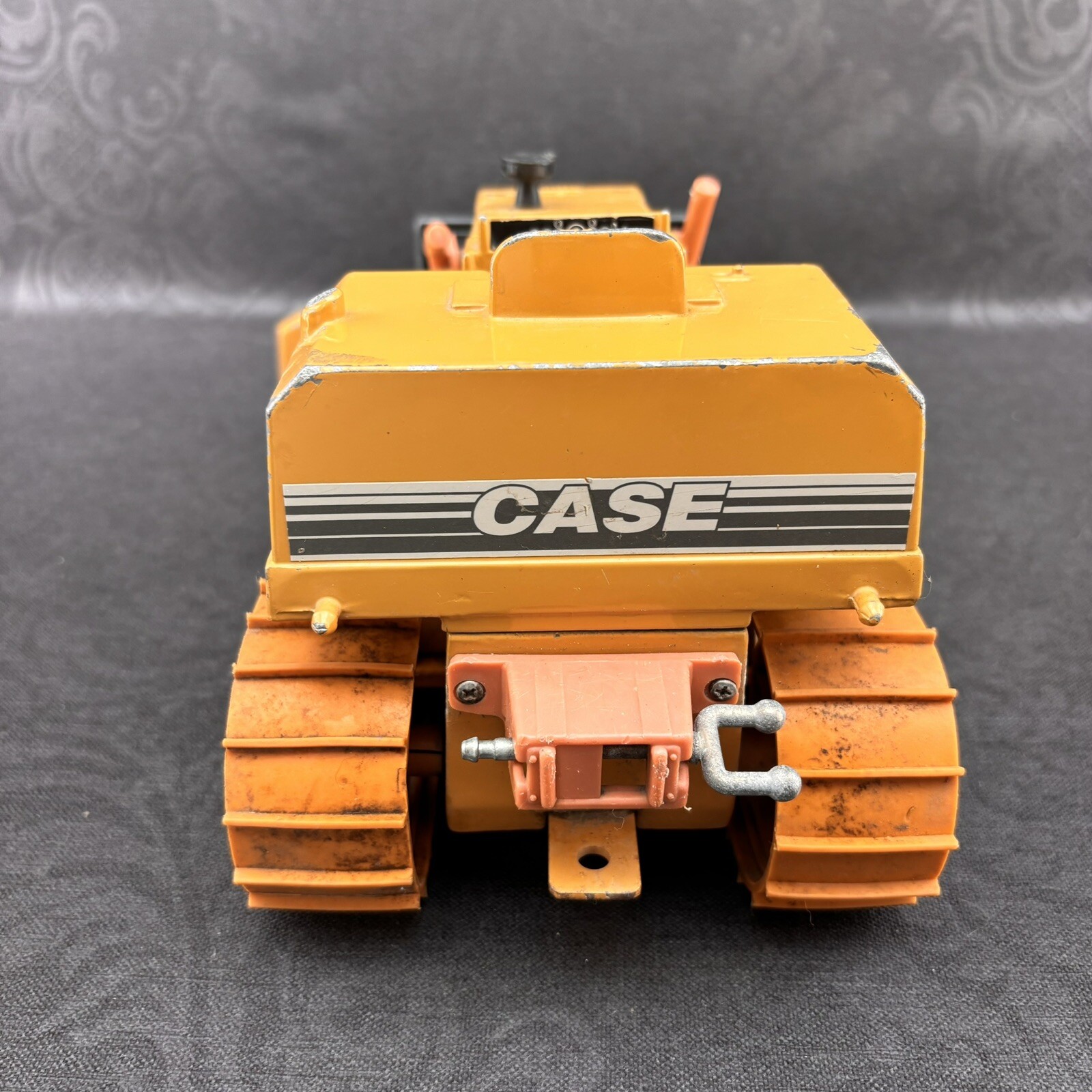 Vintage 1987 ERTL CASE 1550 Toy Model Dozer Track Steel Bulldozer 1:16 Scale USA