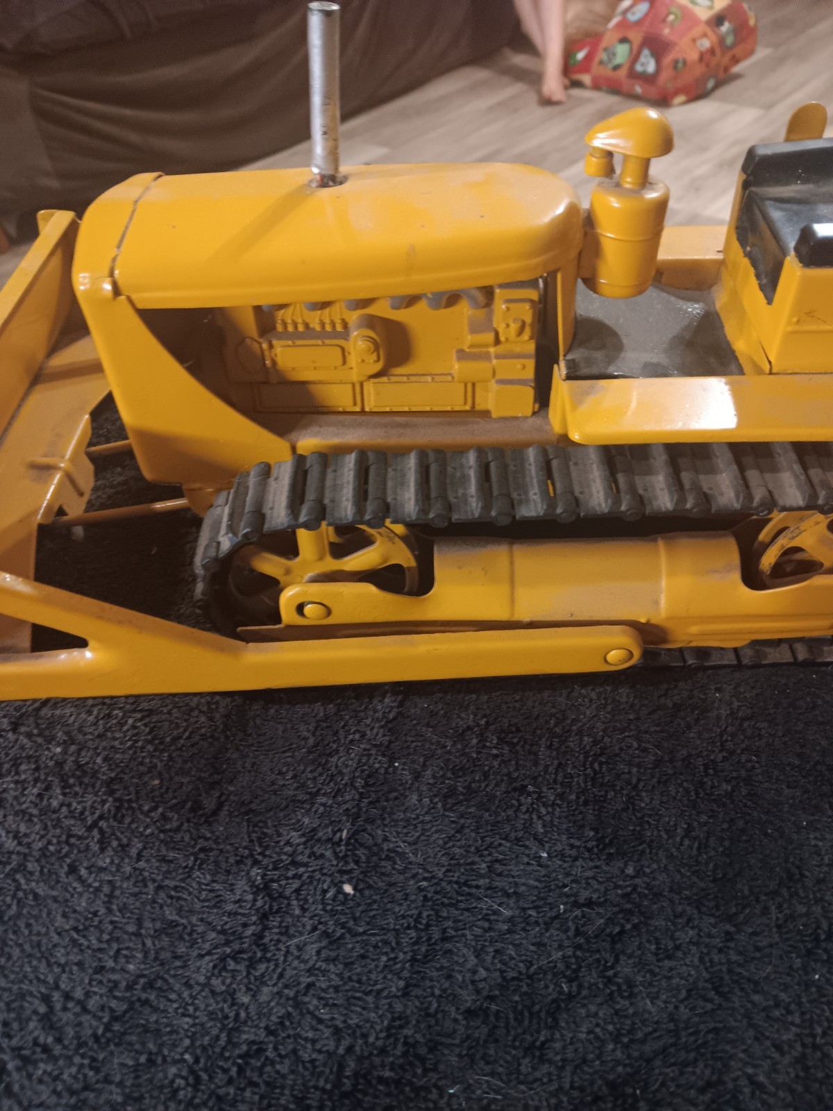 Vintage 1950s Doepke Caterpillar D6 Pressed Steel Bulldozer Toy 15″