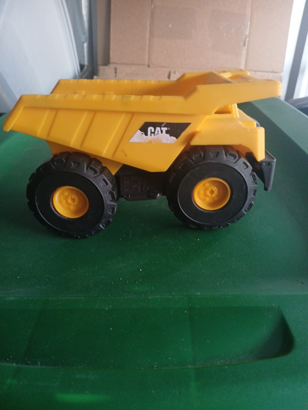 Cat Dump Truck