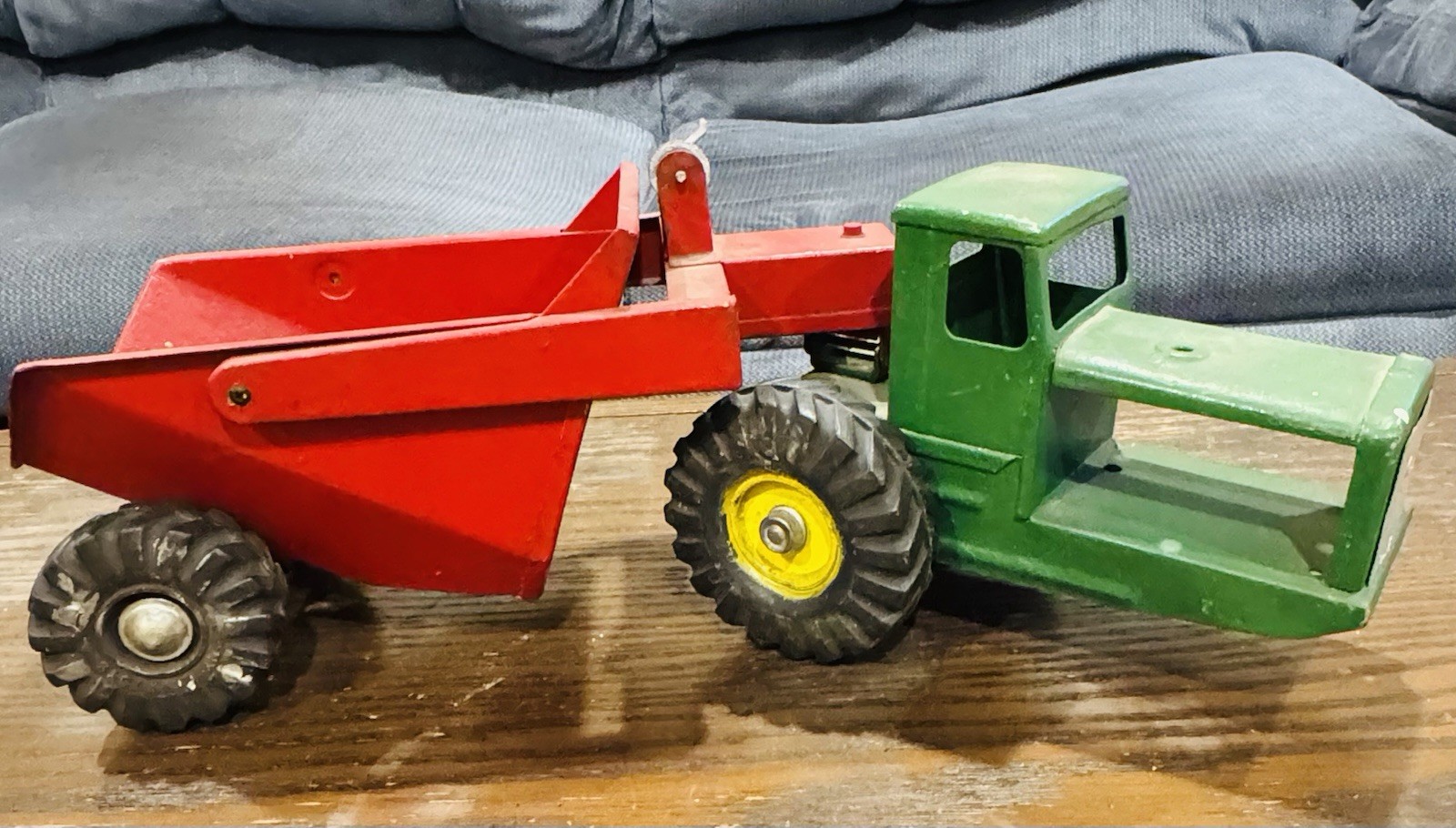 1950’S NYLINT TOURNAROCKER R.G.LETOURNEAU INC PRESSED STEEL TOY PLAYED SURVIVOR