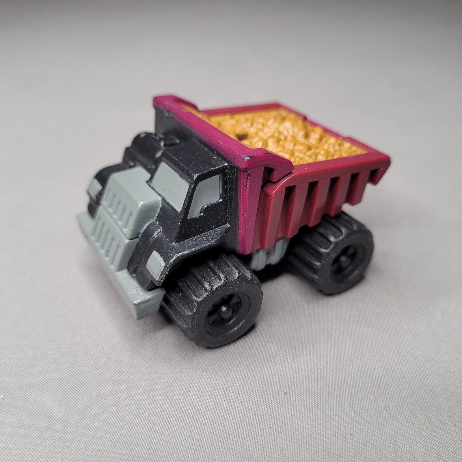 Vintage 1994 Hot Wheels McDonald’s Attack Pack Dump Truck Monster Toy Vehicle