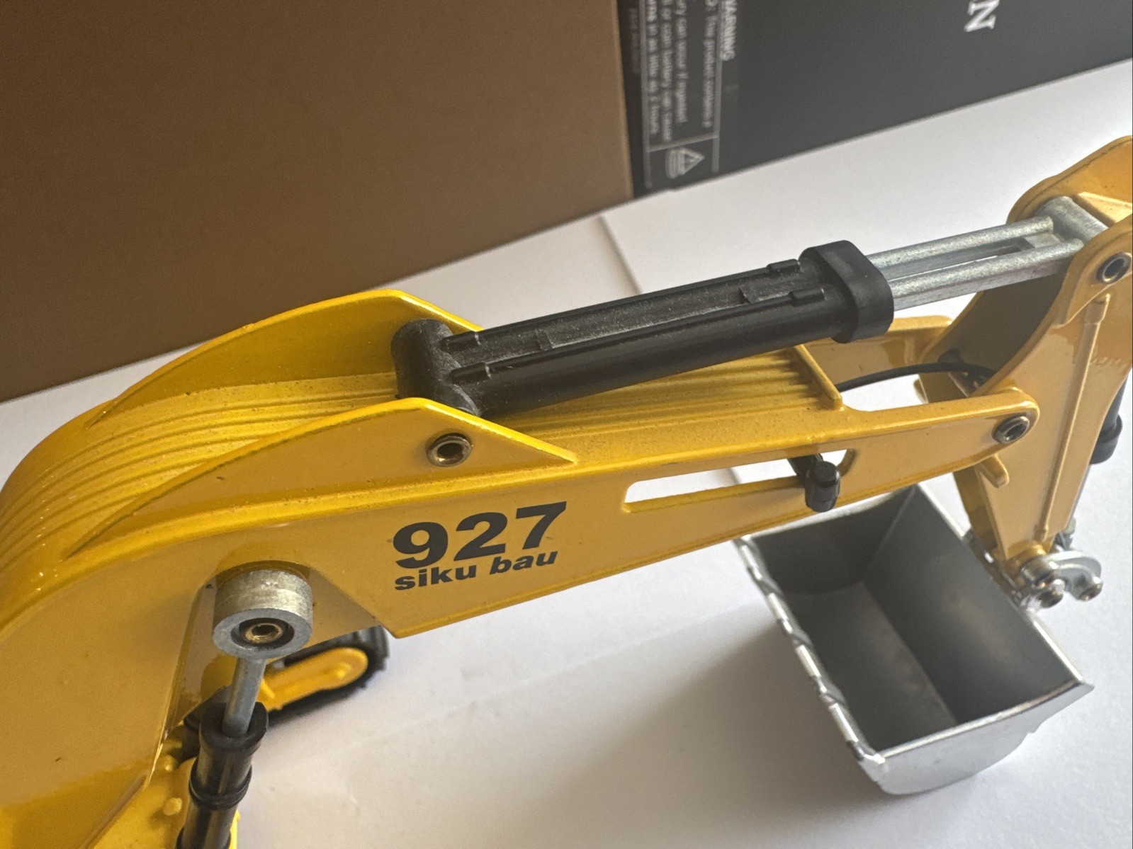 SIKU 1:55 Scale Hydraulic Excavator.free Shipping