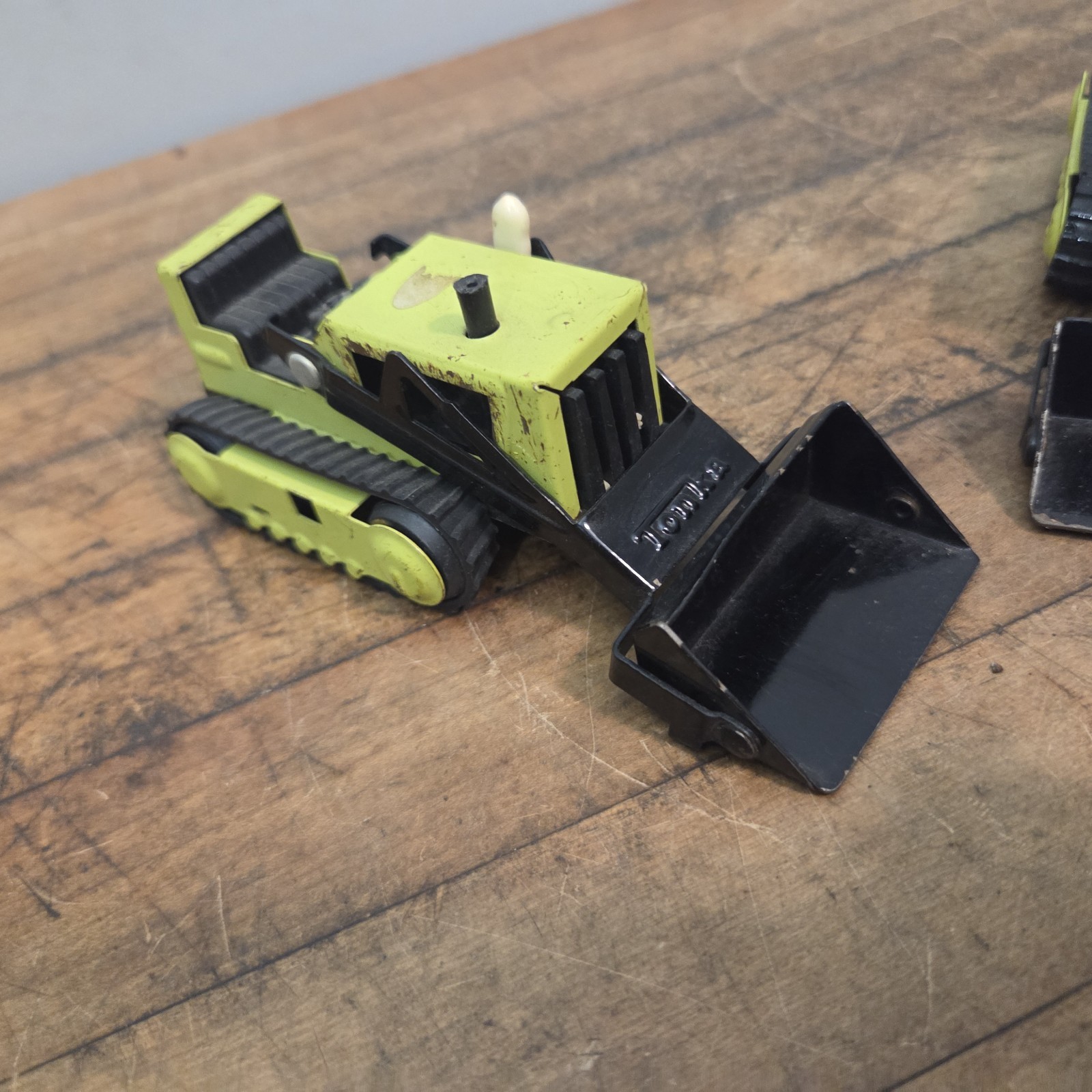 2 Vintage 1970s Tonka Green & Black Mini 1:43 Bulldozer Front End Loader 5.5”