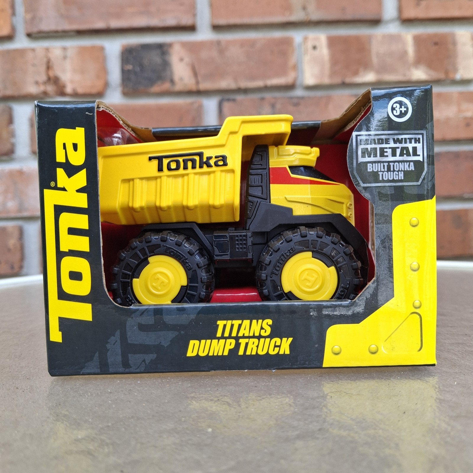 Tonka Next Gen Mighty Dump Truck Load, Haul and Dump Features Hasbro New