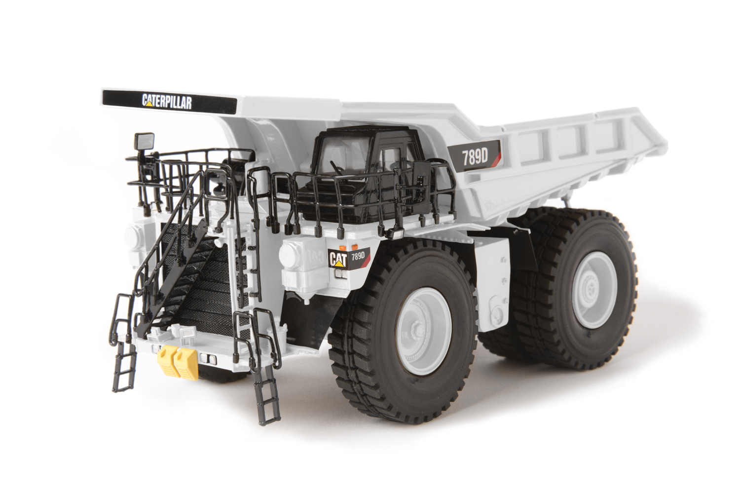 Caterpillar 789D Dump Truck – “WHITE” – 1/87 – Brass – CCM – 100 Made