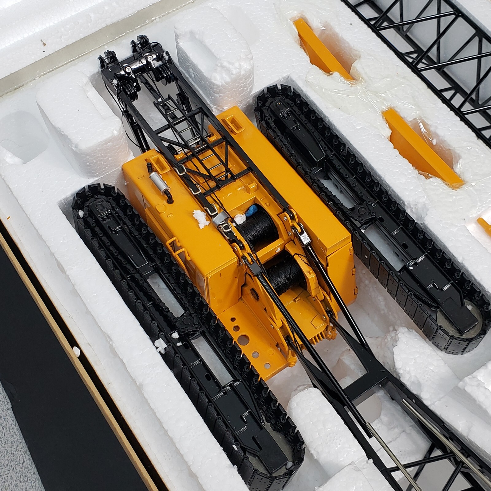 TWH Collectibles Manitowoc 4100W Vicon Equipped Liftcrane ORANGE