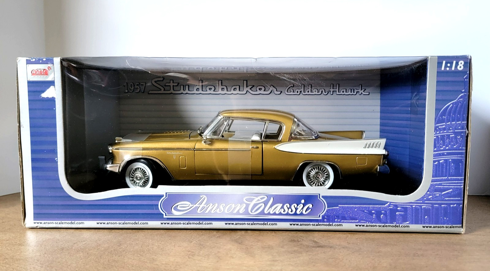 Vintage Anson Classic Studebaker Golden Hawk 30384 1:18 Scale 1957 Sealed