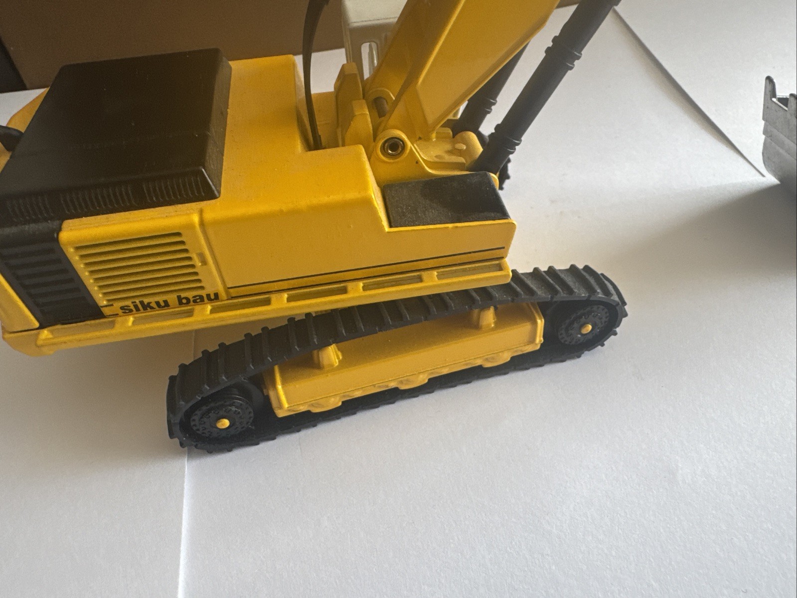 SIKU 1:55 Scale Hydraulic Excavator.free Shipping
