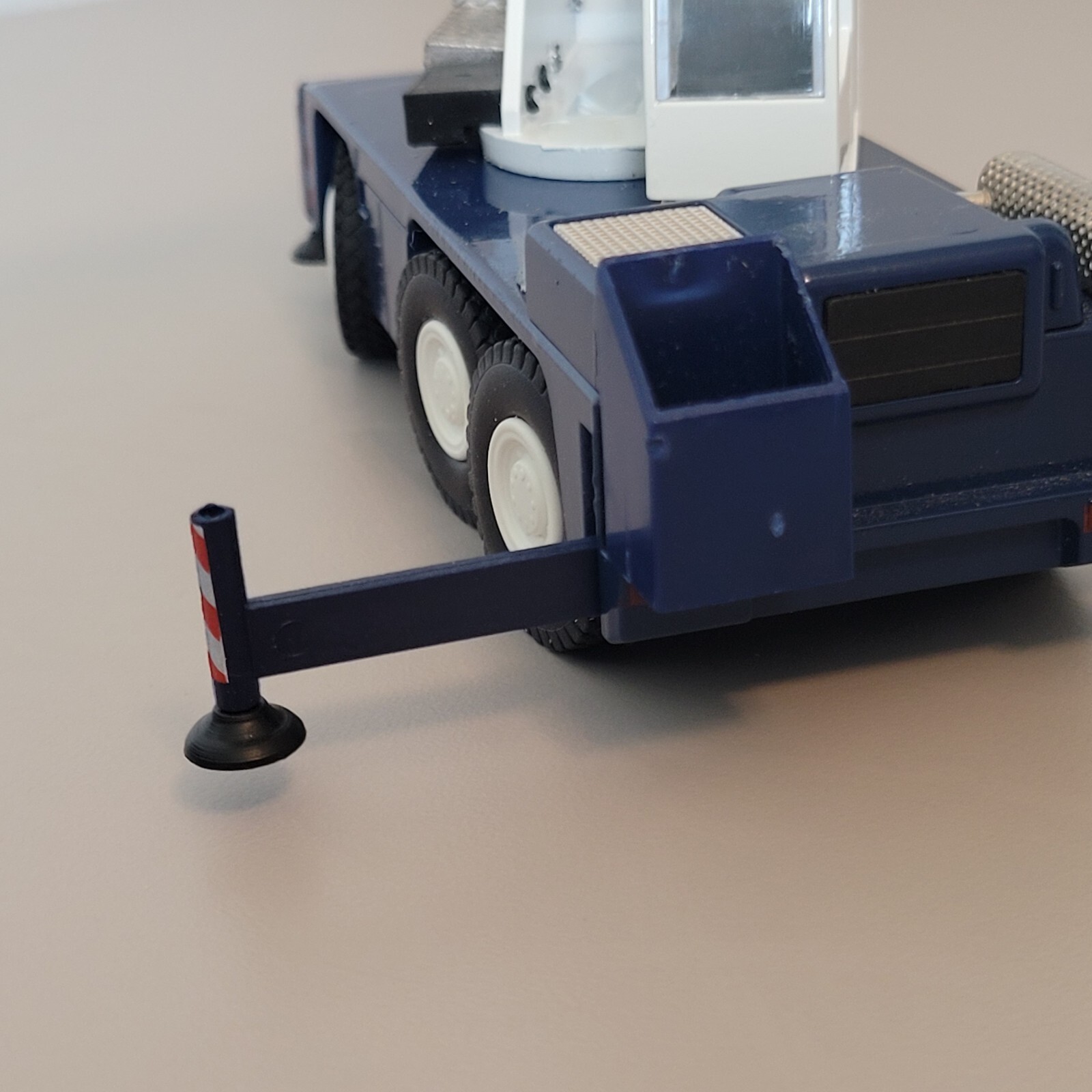 Conrad 2093 Terex Demag AC40 City Crane Breuer & Wasel 1:50 Diecast Germany
