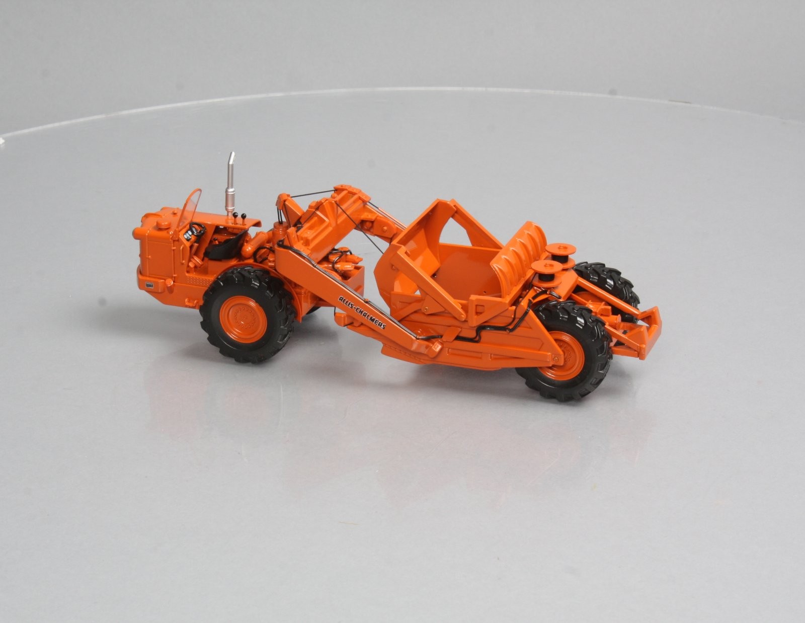 First Gear 50-3099 1:50 Allis-Chalmers TS-300 Cable Operated Motor Scraper