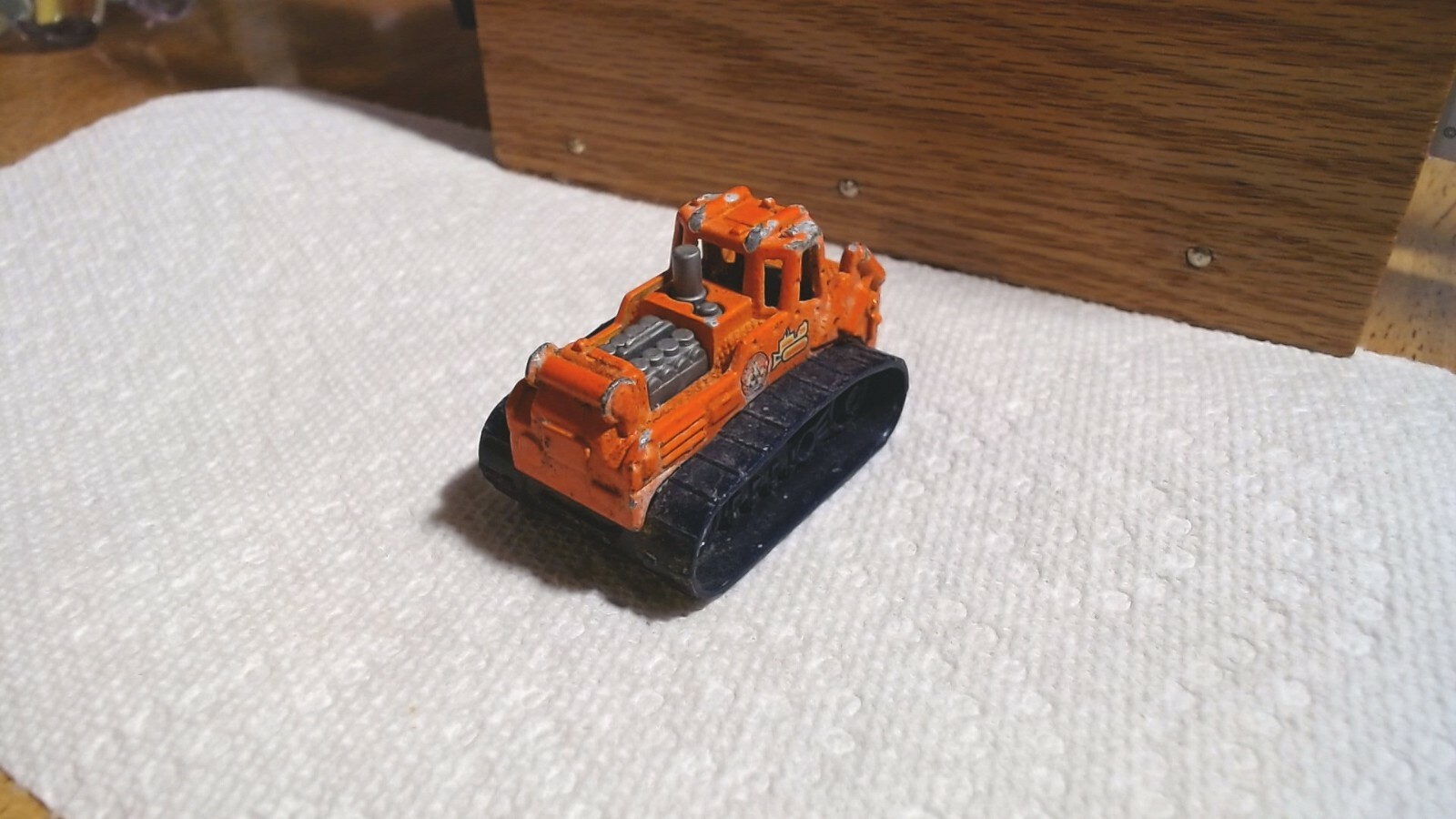 2000 Matchbox Bulldozer Orange Hero City China
