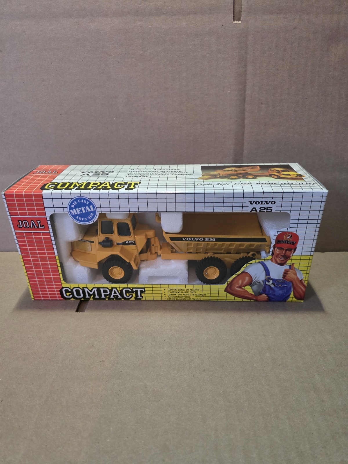 JOAL 231 Volvo BM A25 Articulated Dump Truck 1:50 Scale