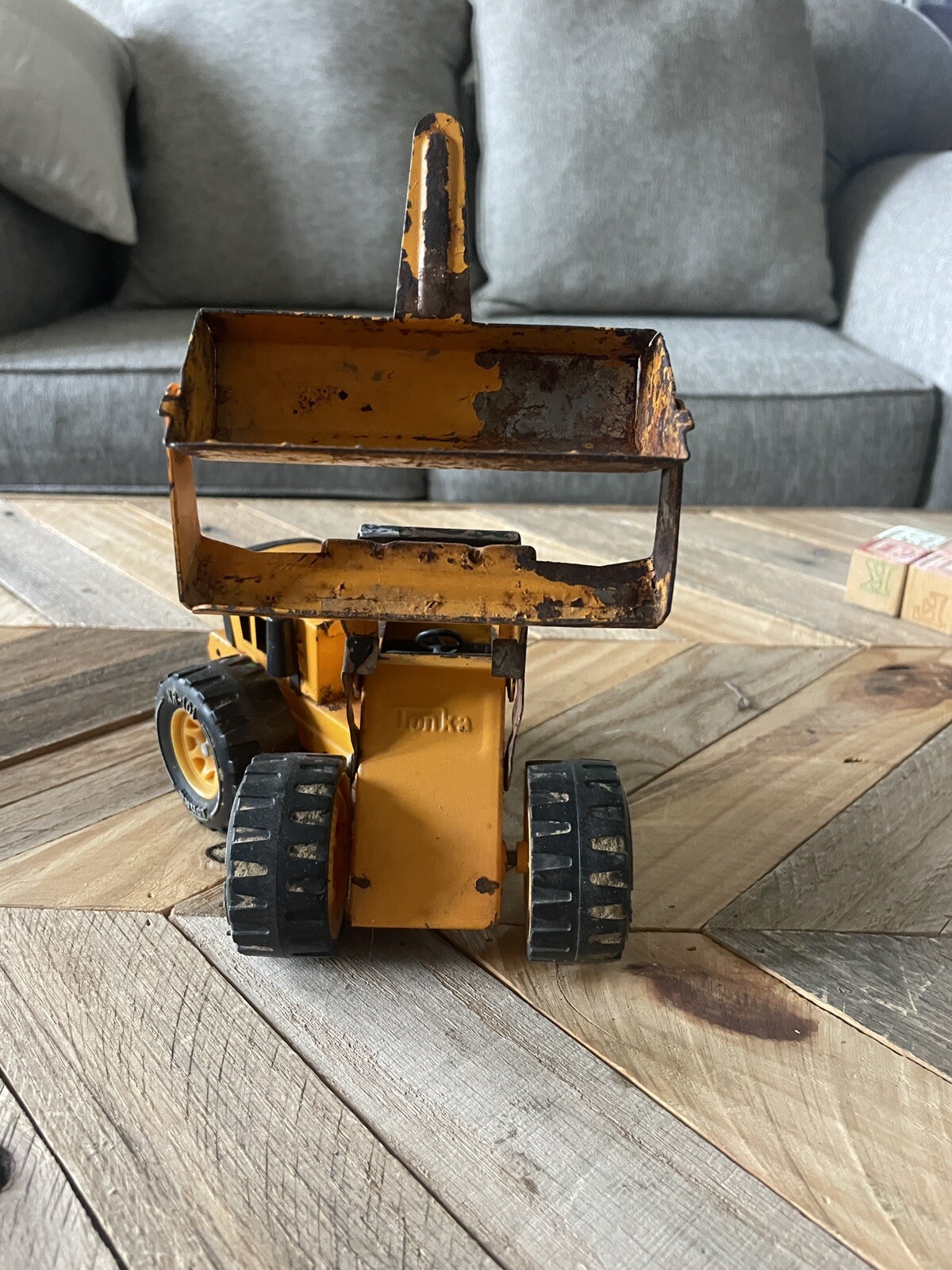 Vintage 70’s Tonka Front End Loader Pressed Steel XR-101 Tires Made In USA