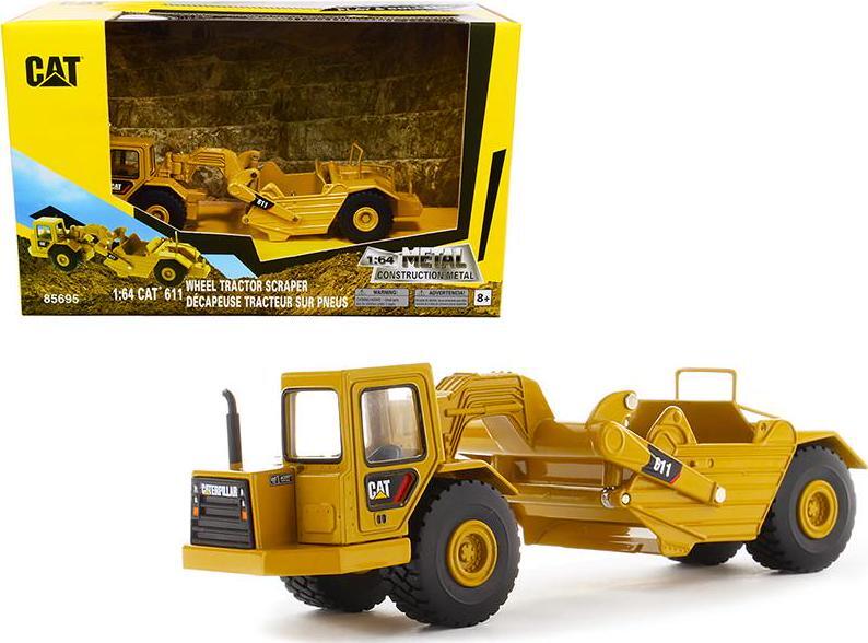CAT Caterpillar 611 Wheel Tractor Scraper Play and Collect! 1/64 Diecast Model