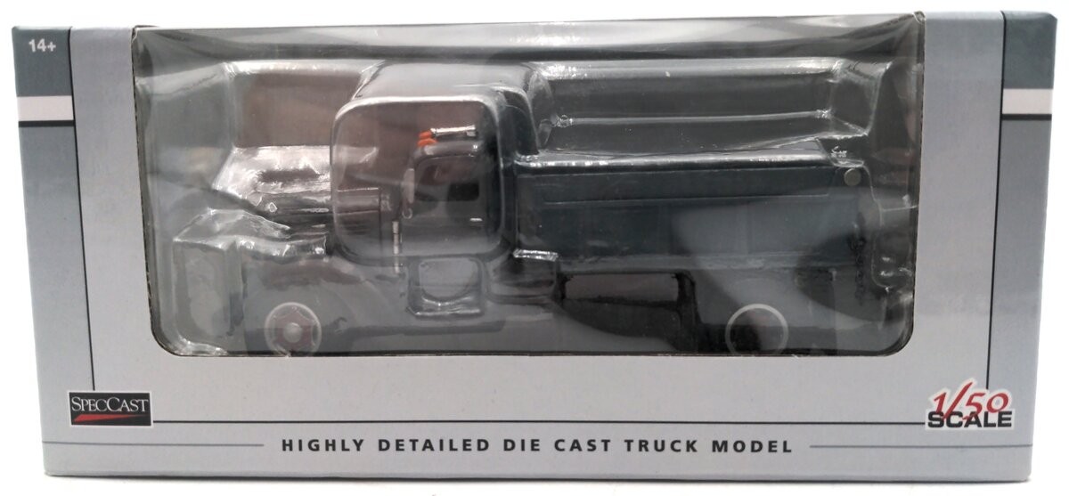 SpecCast 39511 1:50 International KB-8 Dump Truck