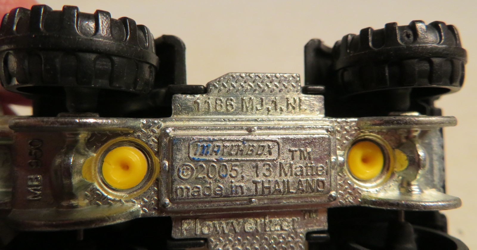 2005 13 Matchbox Plowverizer Tractor Ice Plow YELLOW BLACK Equipment Mover Toy