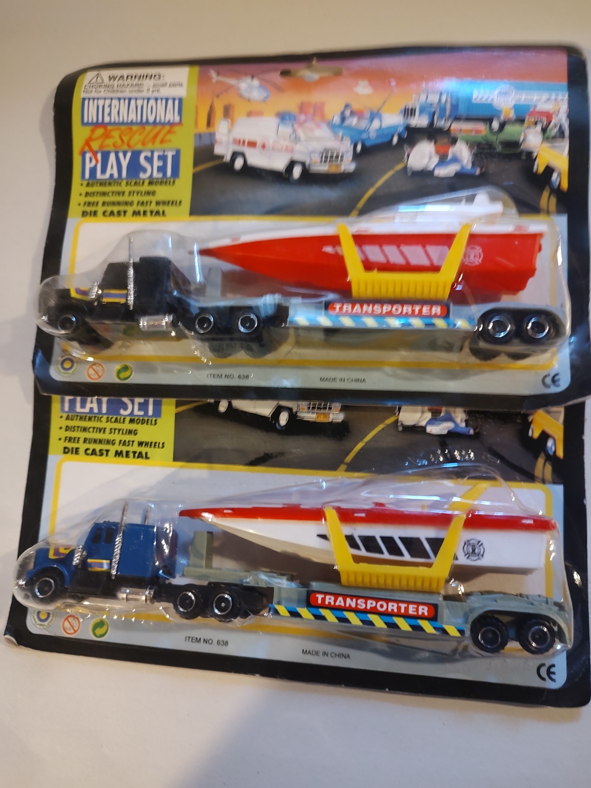 1x Semi Trailer Trucks with speedboat Highway Hauler Semi Trailers Red