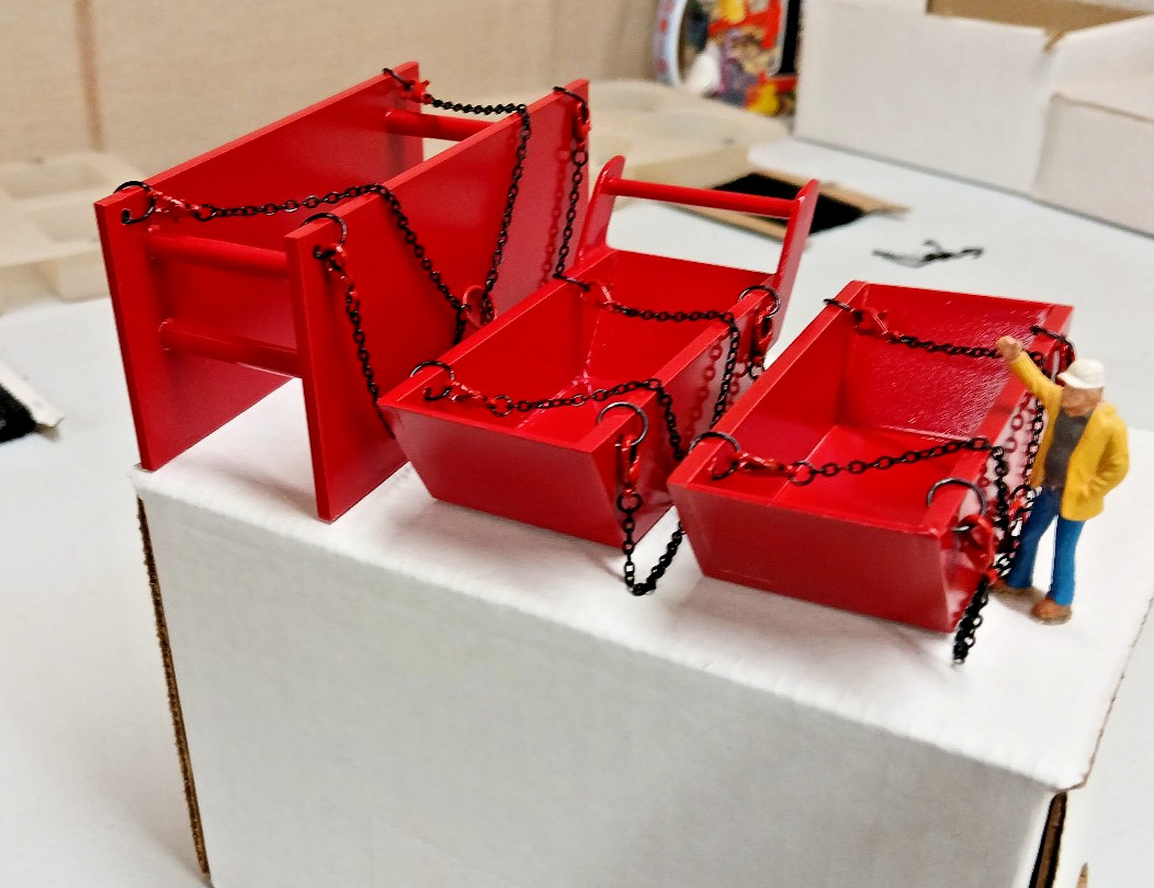 All Metal Trench, Bedding, Yard Box Set. Authentic Manitowoc Red 1/50th.