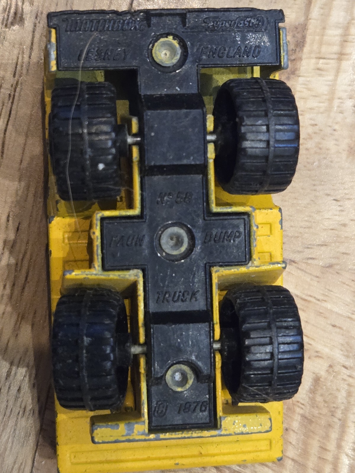 Matchbox Faun Dump Truck Diecast Metal – Yellow Black 1976