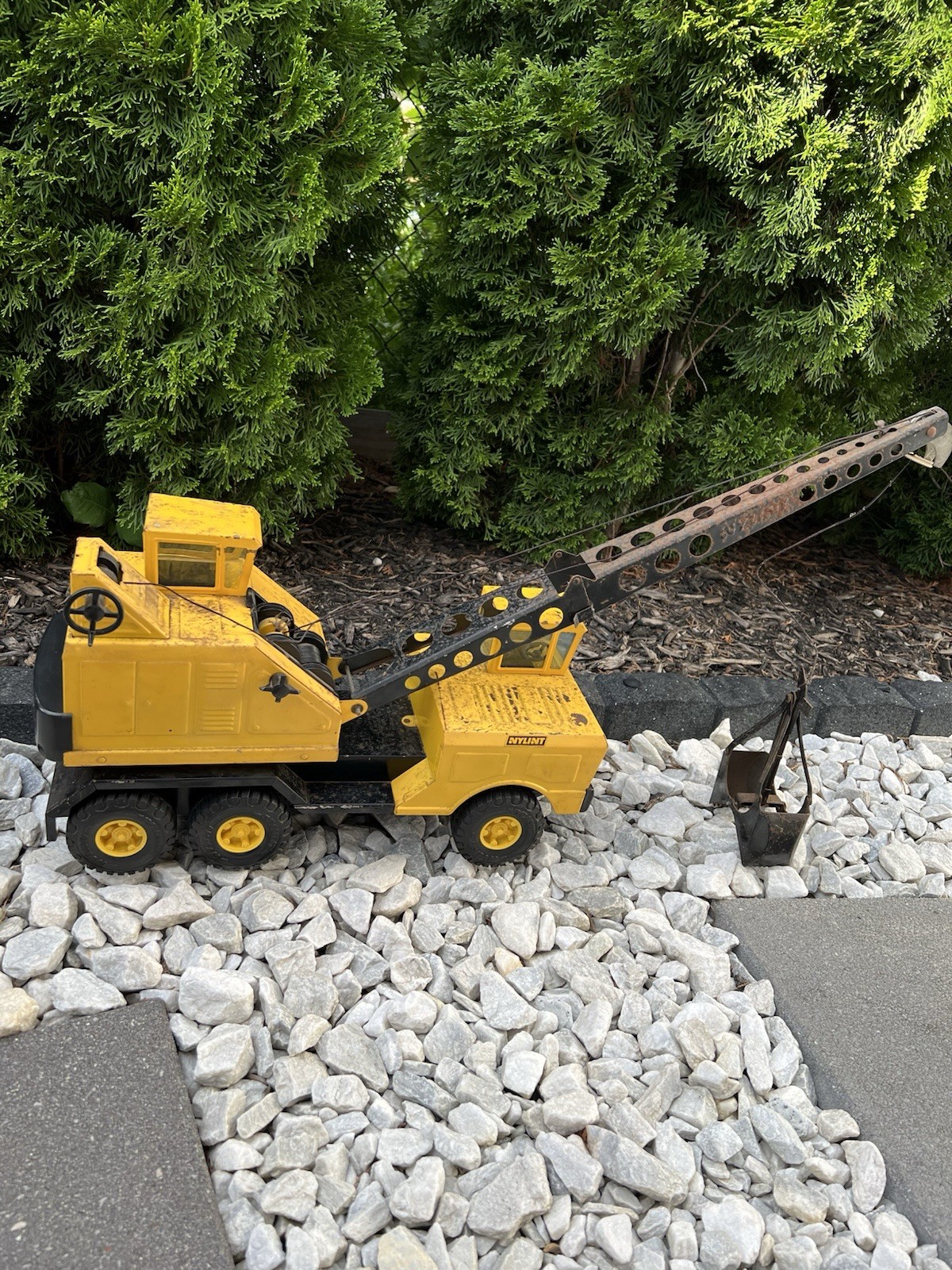 Vintage 70s Nylint Jumbo Michigan Pressed Steel Crane