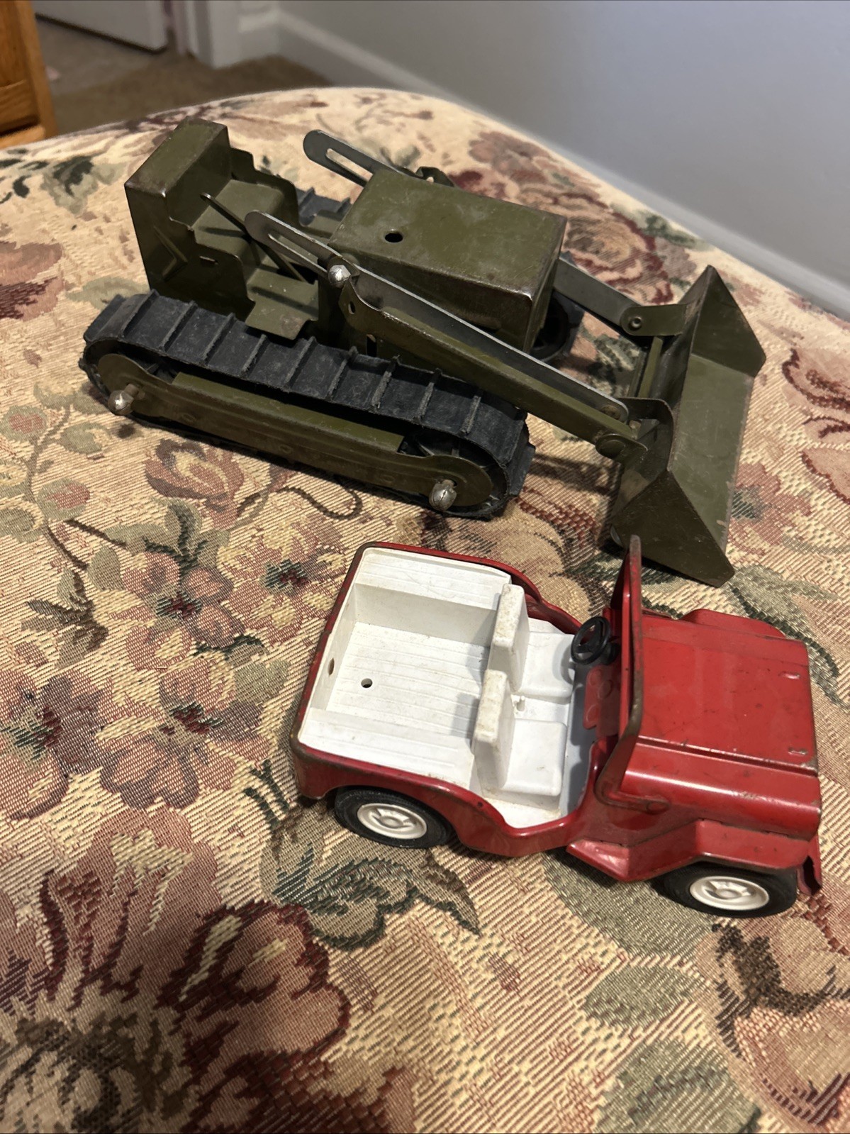 Vintage 60’s Structo U.S. Army Engineers Bulldozer & Tonka Jeep Press Steel