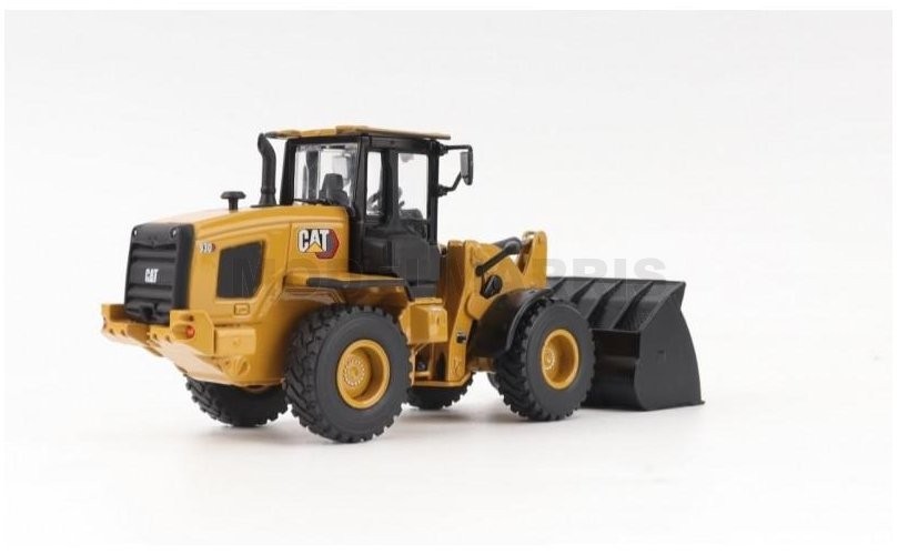DIECAST MASTERS 85779 CAT 930 Compact Wheel Loader with 1/50 Accessories
