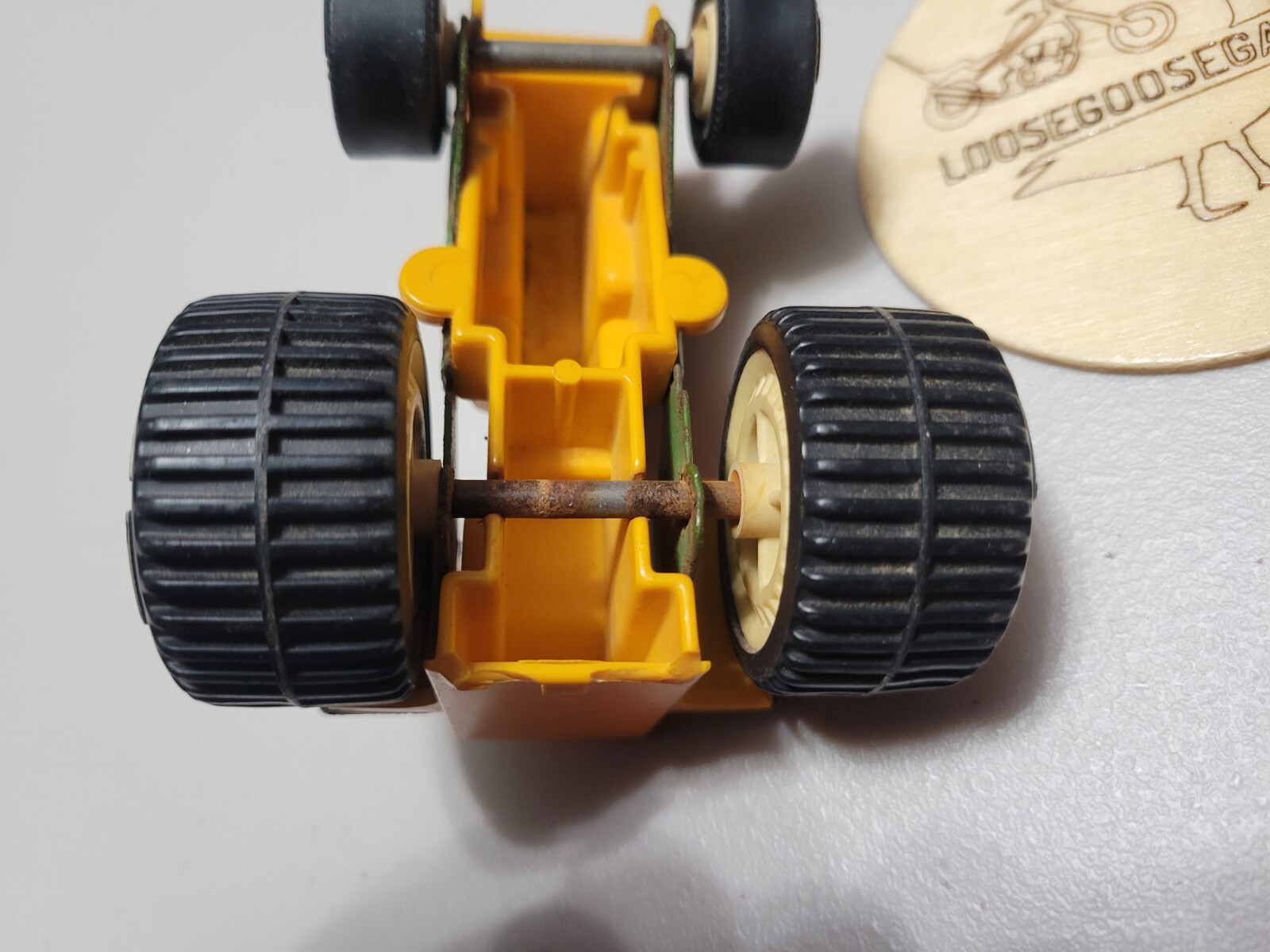 Vintage Tonka 811002 Green Yellow Farm Tractor Plastic Diecast Pressed Steel
