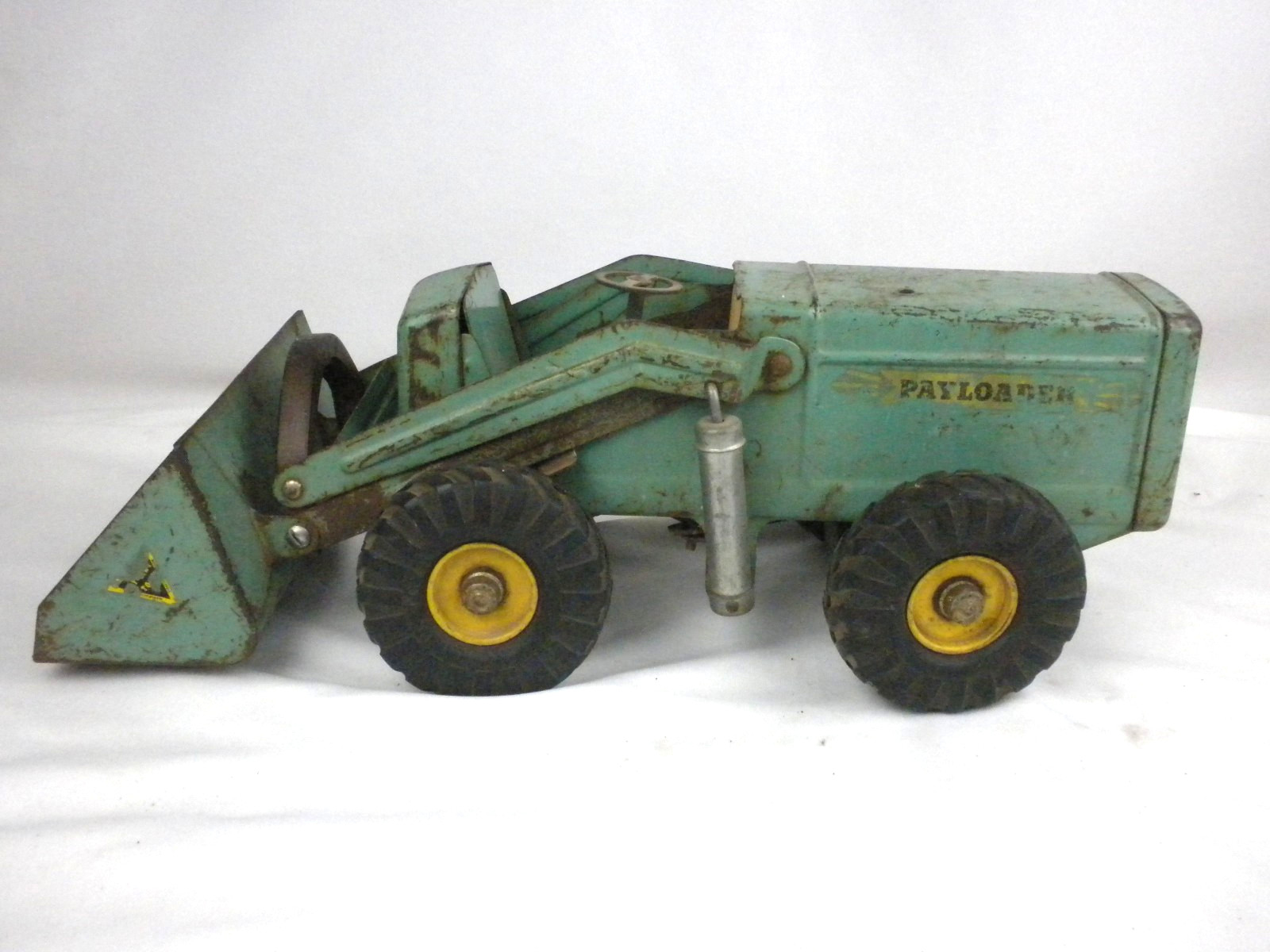Vintage 1950’s Nylint Green Pressed Steel Payloader