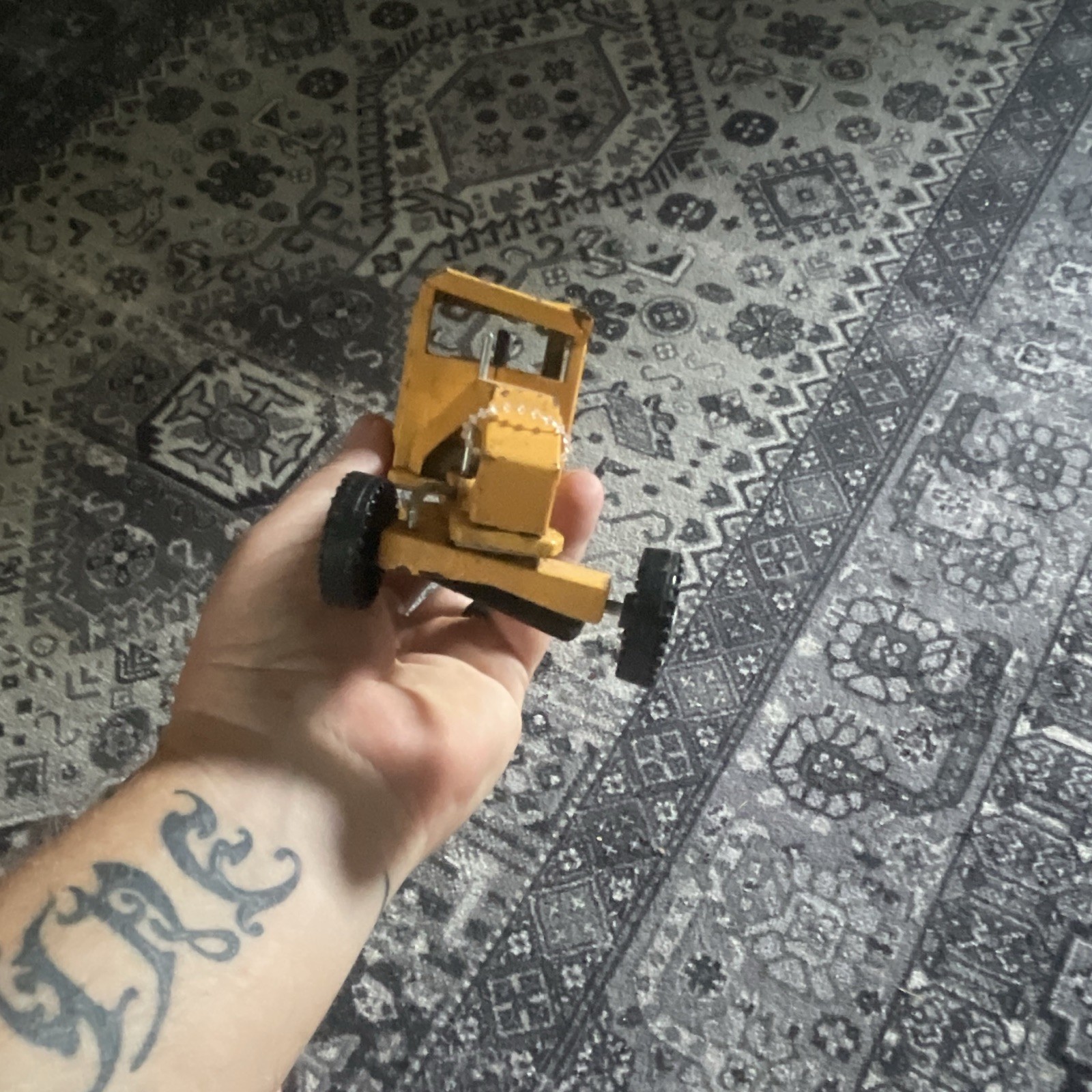 Yellow & Black Diecast Toy Construction Road Roller/Compactor Vehicle