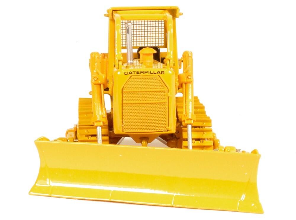 Caterpillar Cat D7G Dozer with A-Blade and Winch – CCM 1:48 Scale Model New