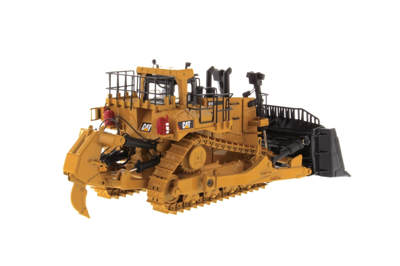 CAT Caterpillar D11T Track Type Tractor 1:50 Scale Model – Diecast Masters 85565