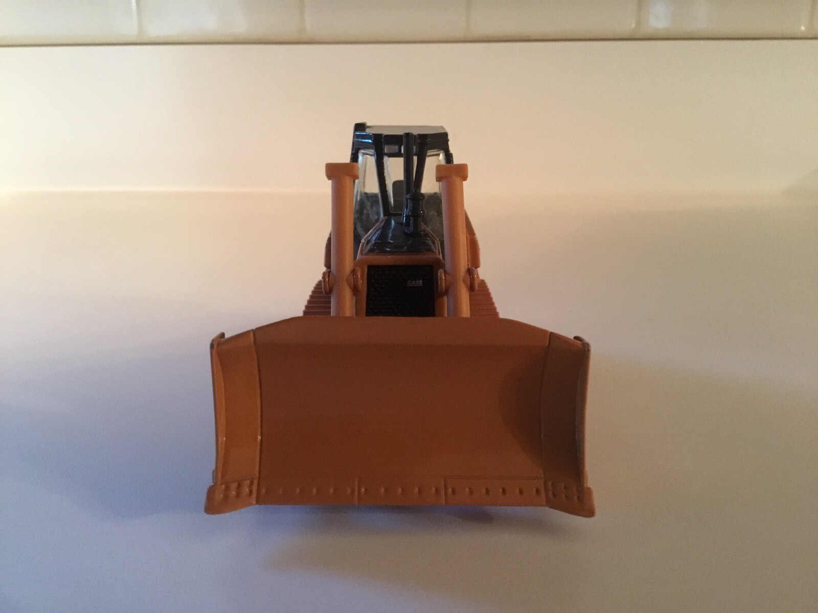 1:50 Case 1850K Bull Dozer by Ertl 14306
