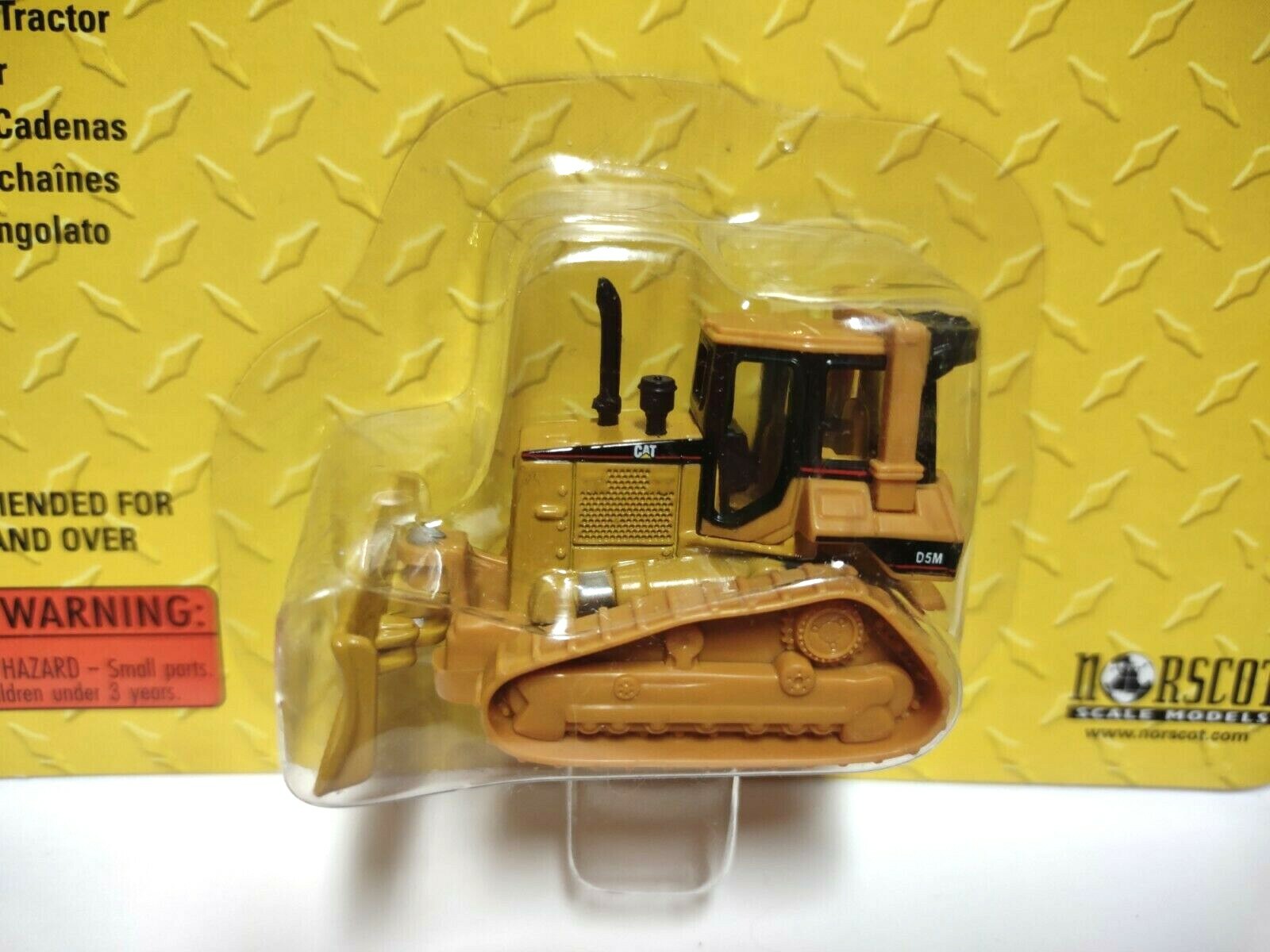 Norscot 55401, Caterpillar Cat D5M Track-Type Tractor 1:87 Scale