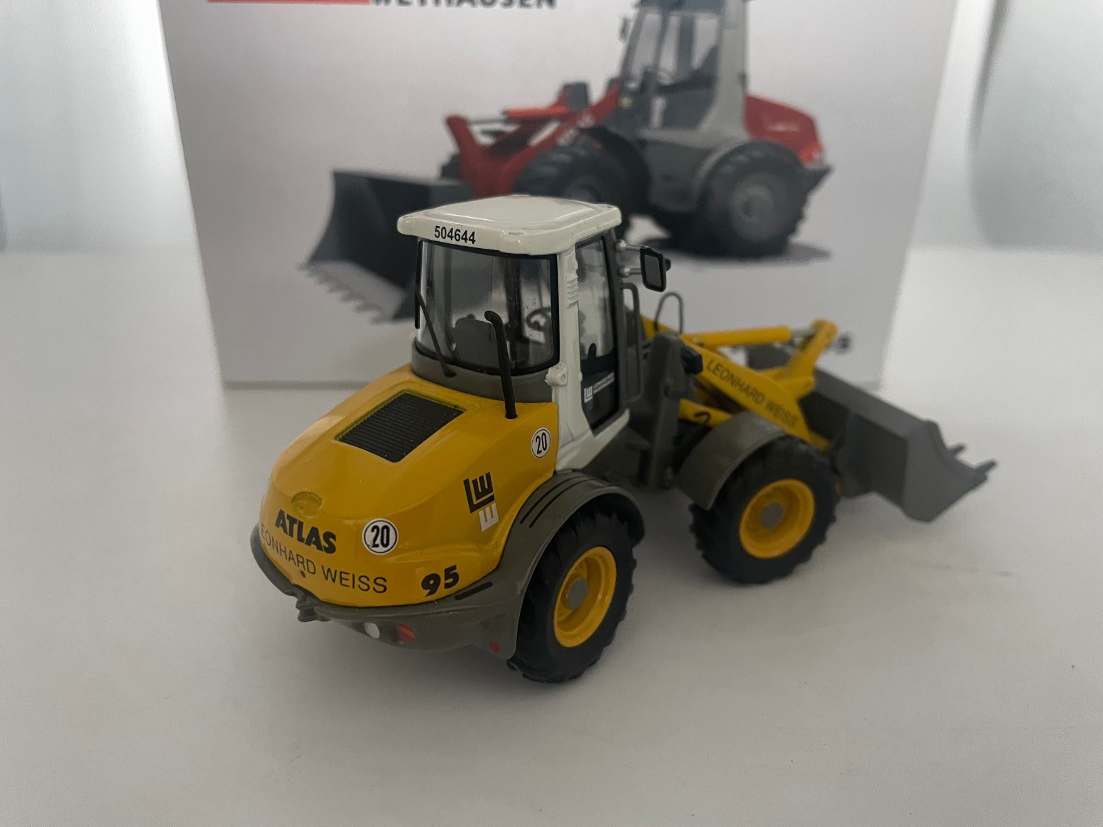 NZG 1:50 DieCast Model Atlas 95 Weyhausen Wheel Loader Leonhard Weiss 640/02