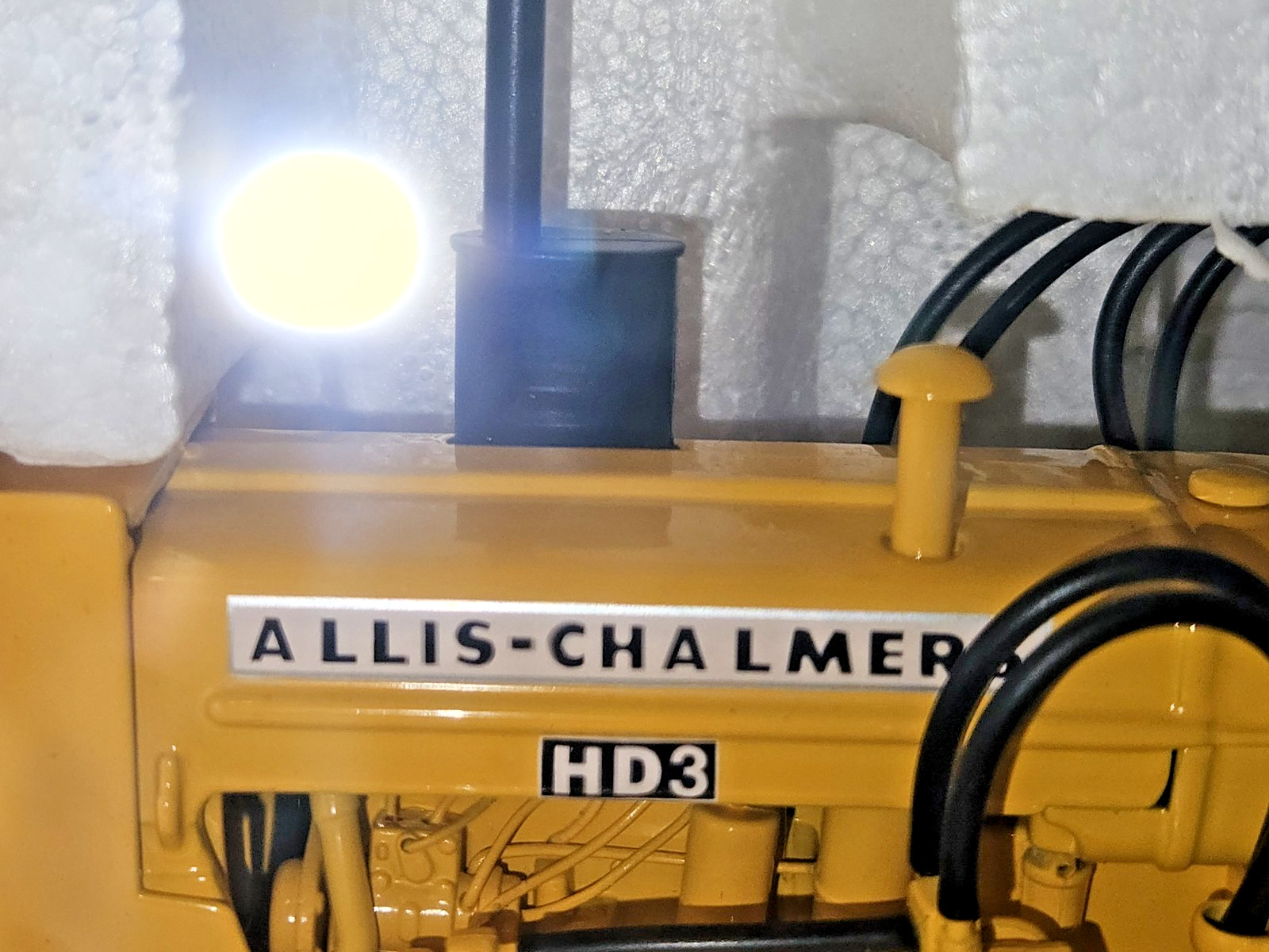 Vintage Allis-Chalmers HD-3 Crawler Industrial 60 Backhoe & Blade SpecCast 1/16