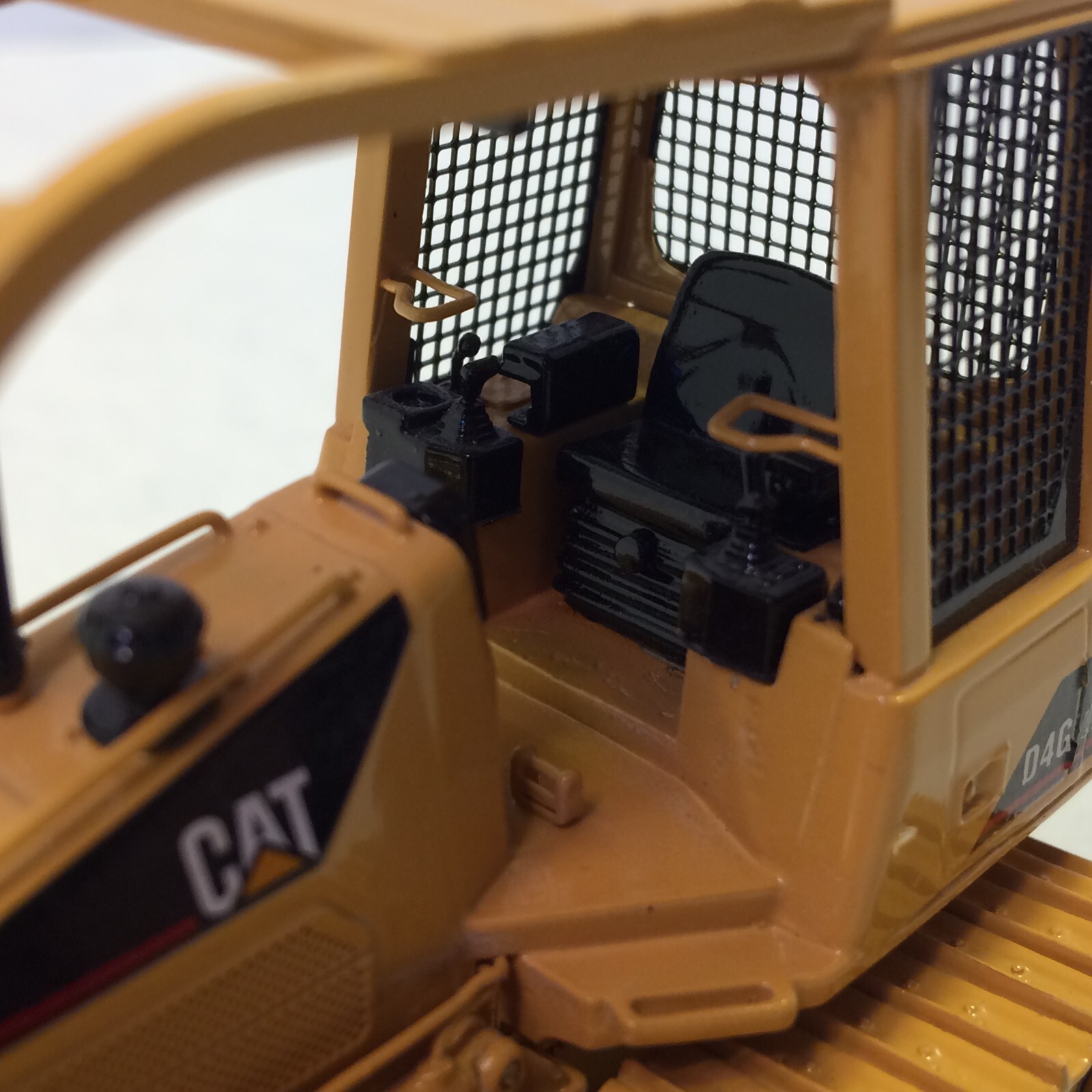 CCM Caterpillar Cat D4G LGP w/ WINCH 1:48 Brass Vintage NIB w/ COA