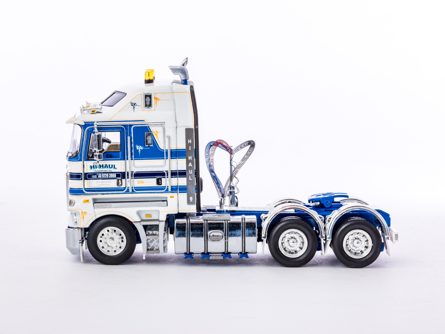 Kenworth K200 2.3 Cab Prime Mover – Hi-Haul – Drake 1:50 Scale Model #Z01499 New