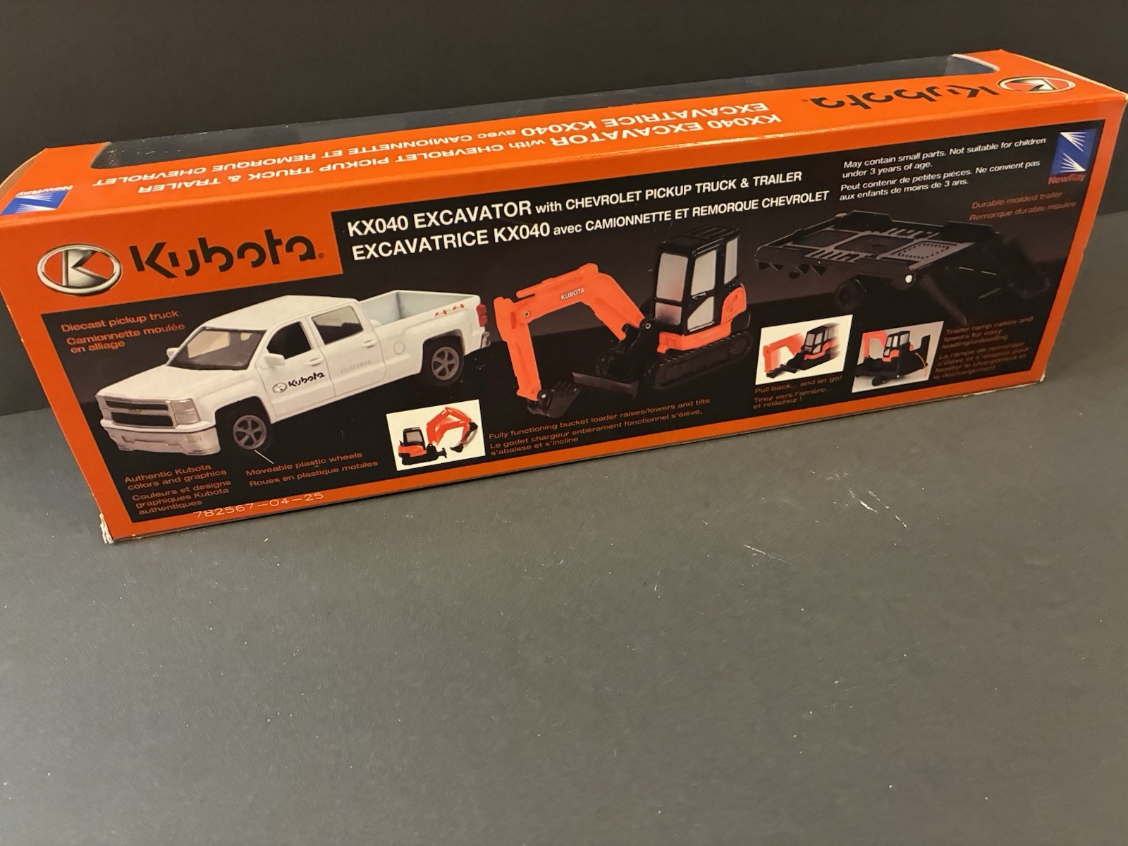 New Ray Kubota KX040 Excavator & Trailer Chevrolet Silverado 1500 Crew Cab Truck
