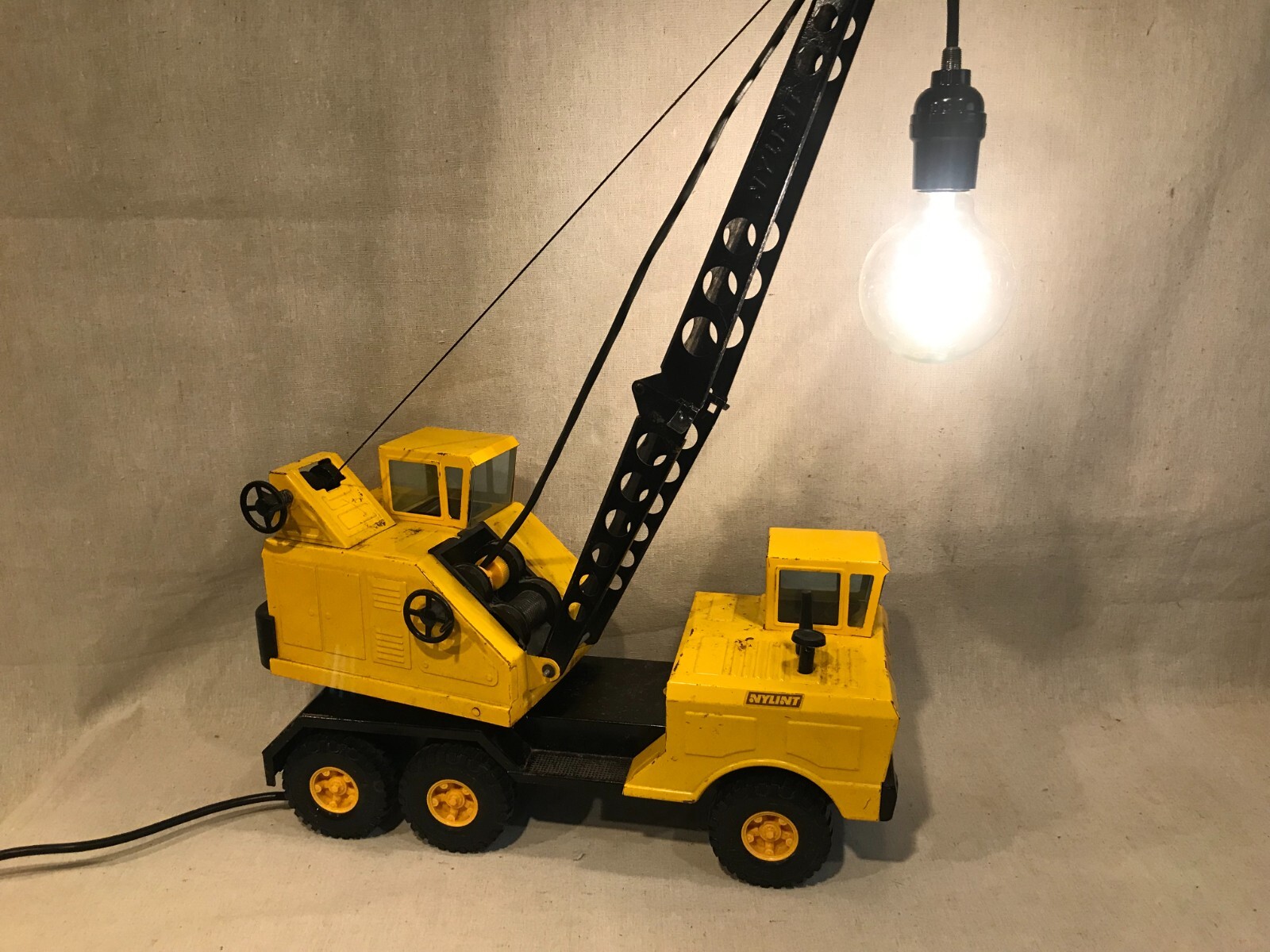 Vintage Nylint Michigan “wrecking ball” crane Toy 1970’s lamp.