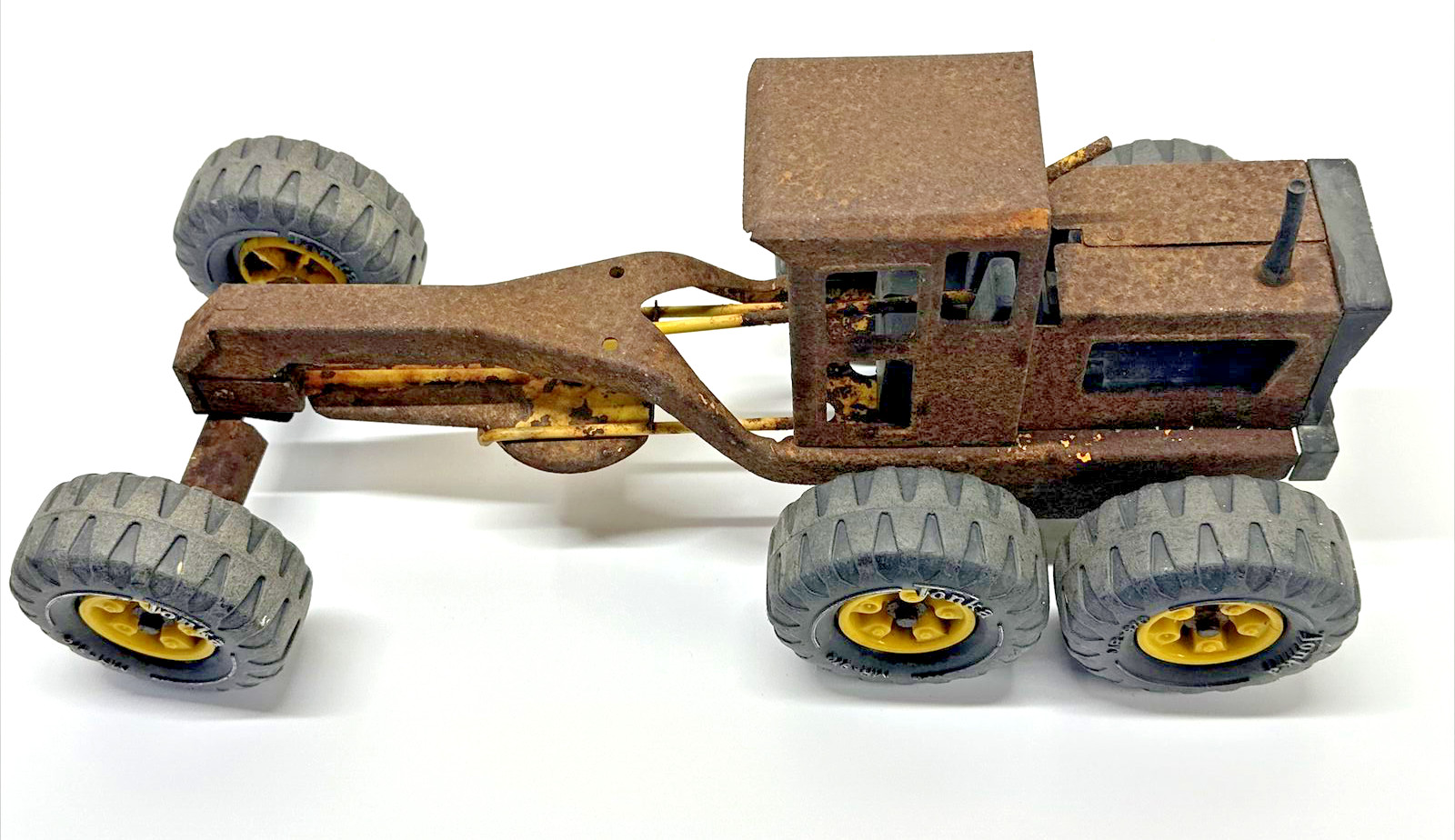 Vintage Tonka Road Grader 1960s? 70’s? Toy Pressed Metal Yellow Approx. 17” Long